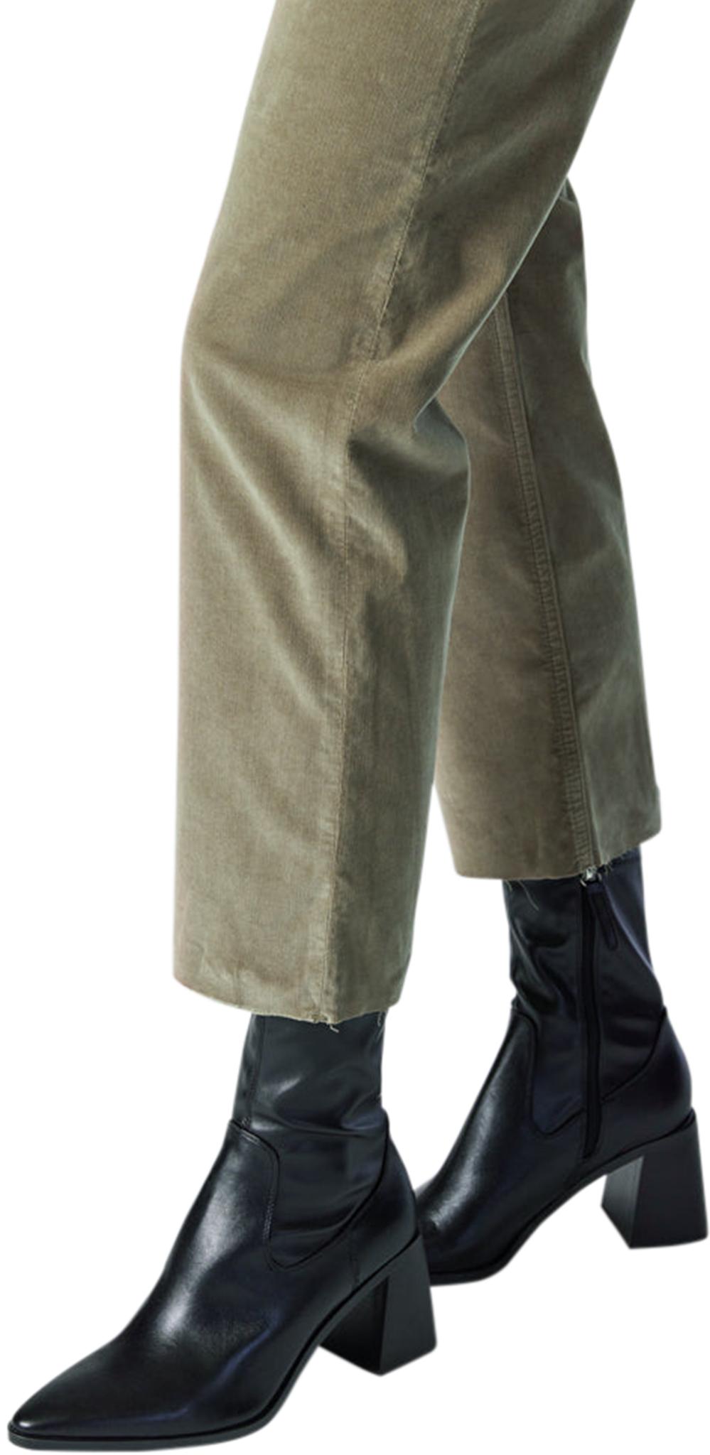 Numéro de l'image de la galerie de produits 4 pour le produit Pantalon en velours côtelé à jambe droite avec poche avant Shelia - Femme
