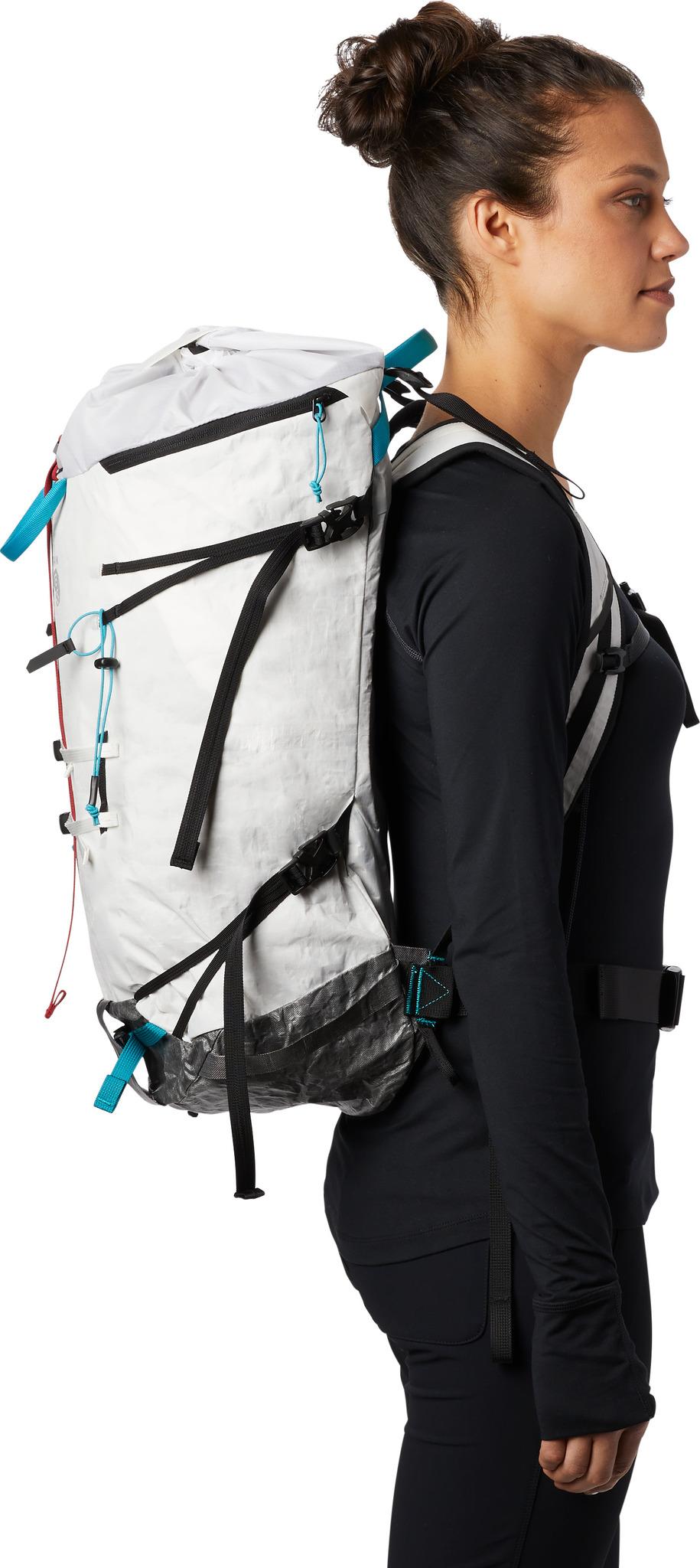 Product gallery image number 3 for product Alpine Light 35 Backpack