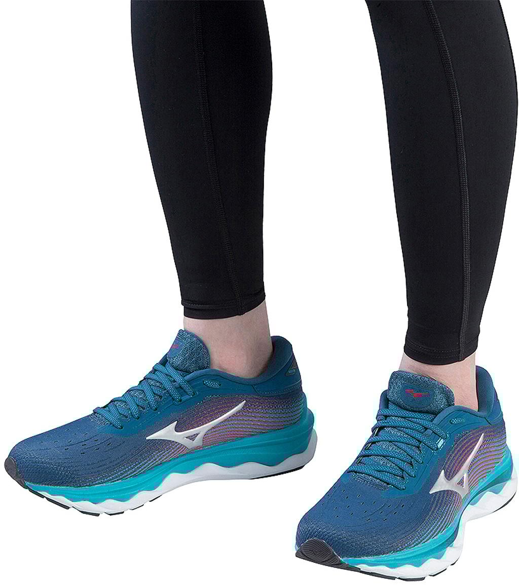 Product gallery image number 4 for product Wave Sky 5 Running Shoes - Women's