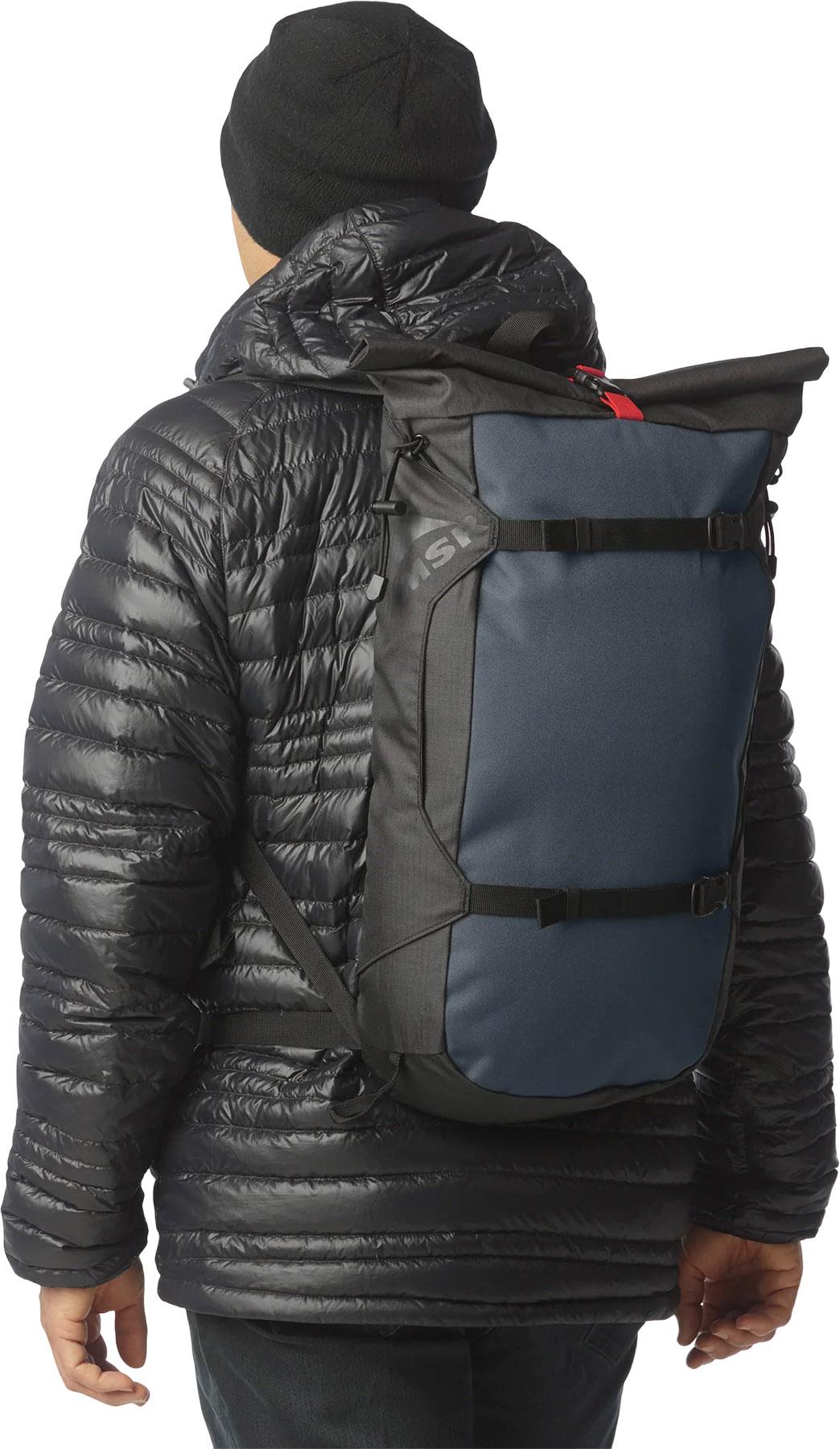 Product gallery image number 6 for product Snowshoes Carry Pack 19L