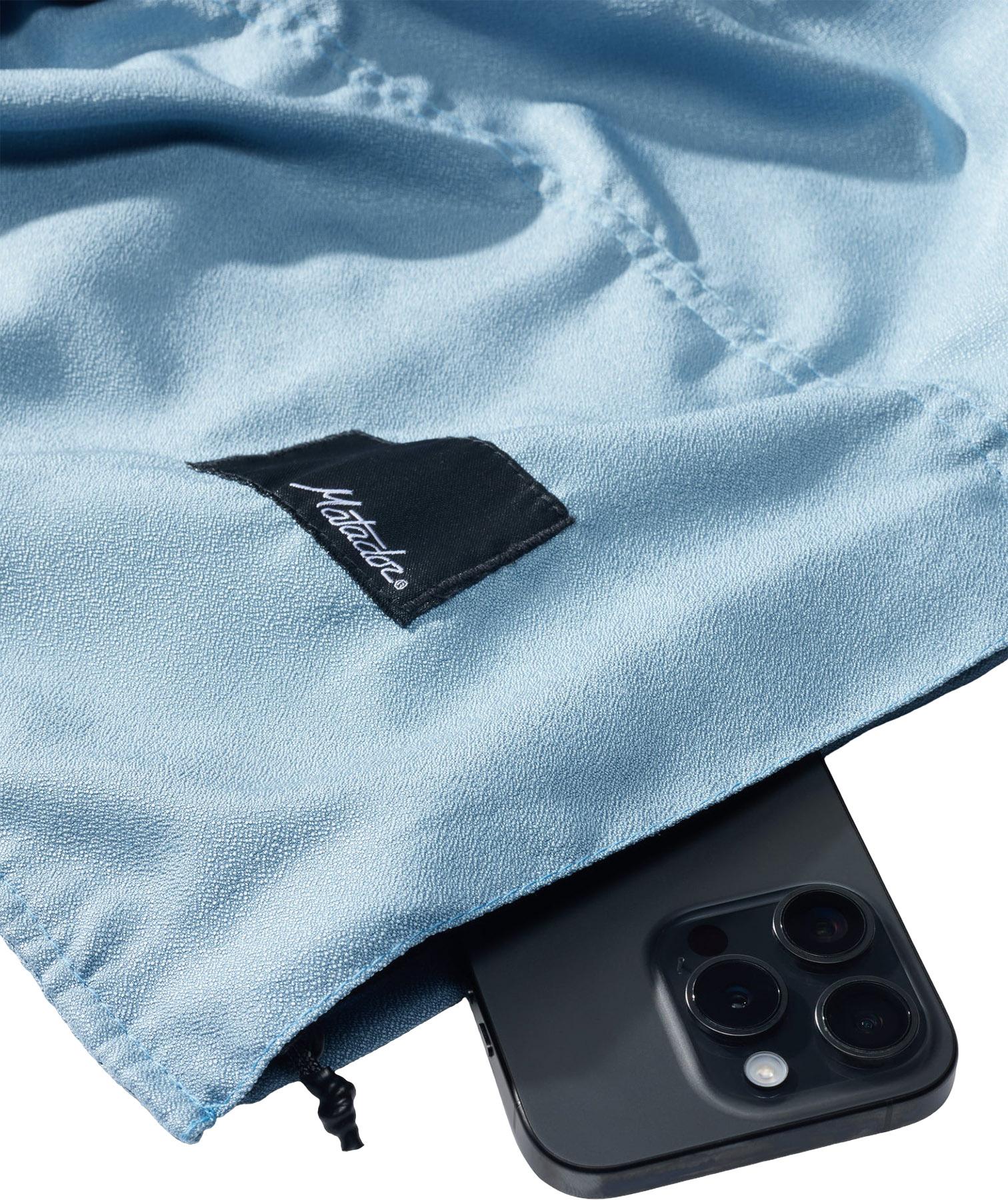 Product gallery image number 3 for product NanoDry Packable Beach Towel