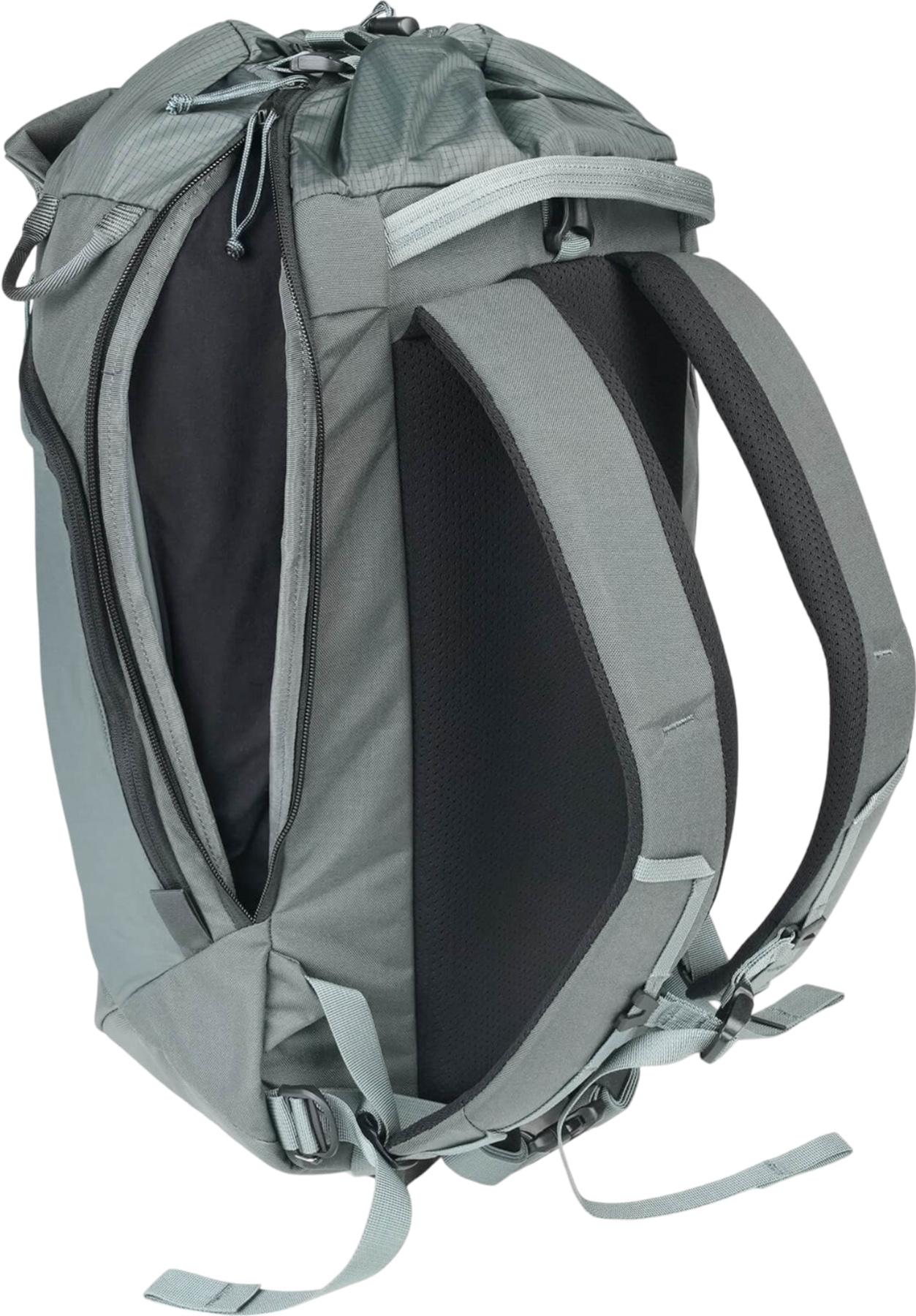 Product gallery image number 3 for product Superset Gym Bag 24L - Unisex