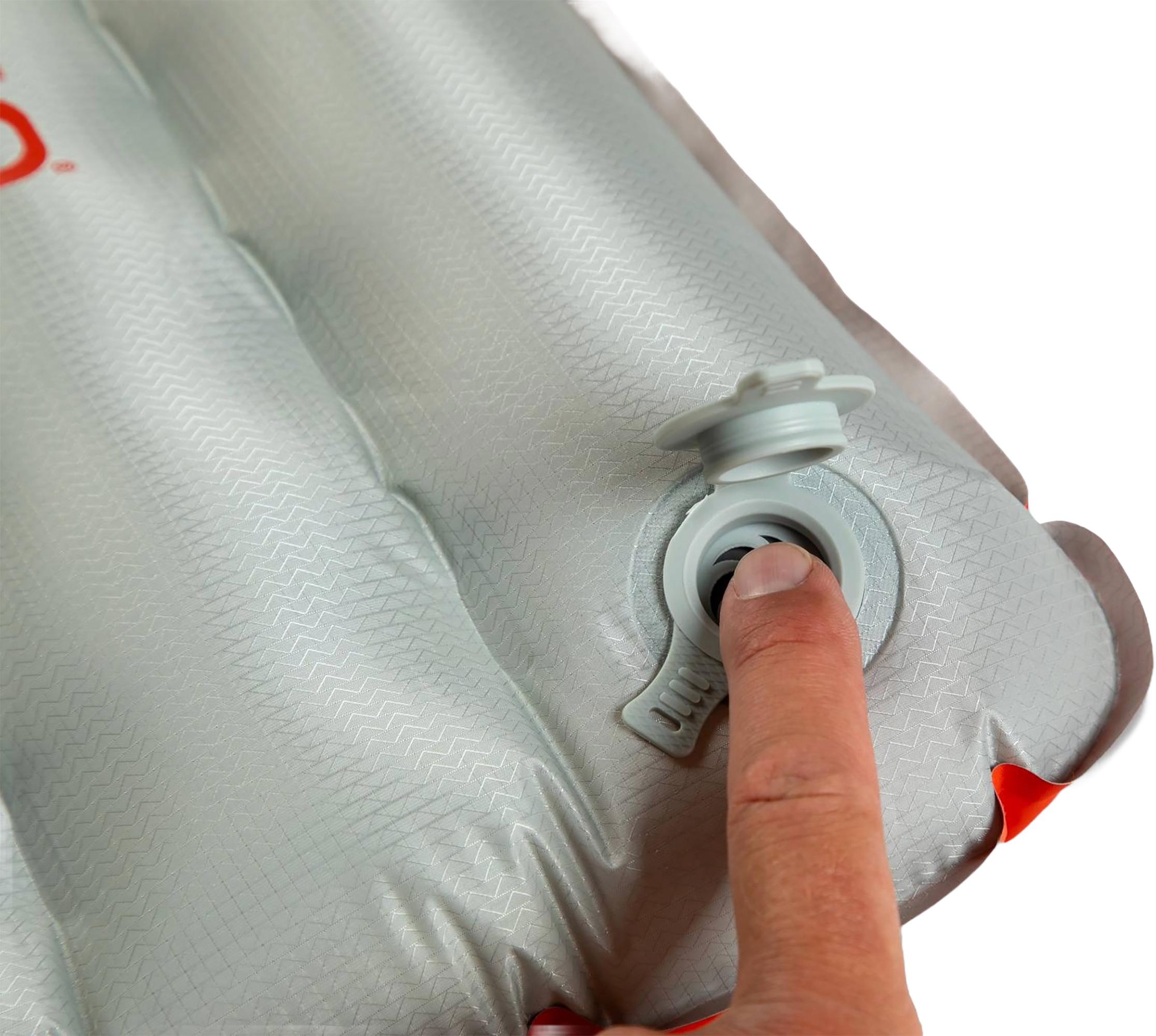 Numéro de l'image de la galerie de produits 10 pour le produit Matelas de couchage régulier Tensor All-Season 