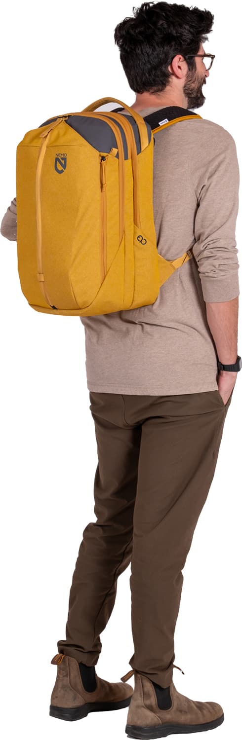Product gallery image number 4 for product Vantage Endless Promise Daypack 26L 