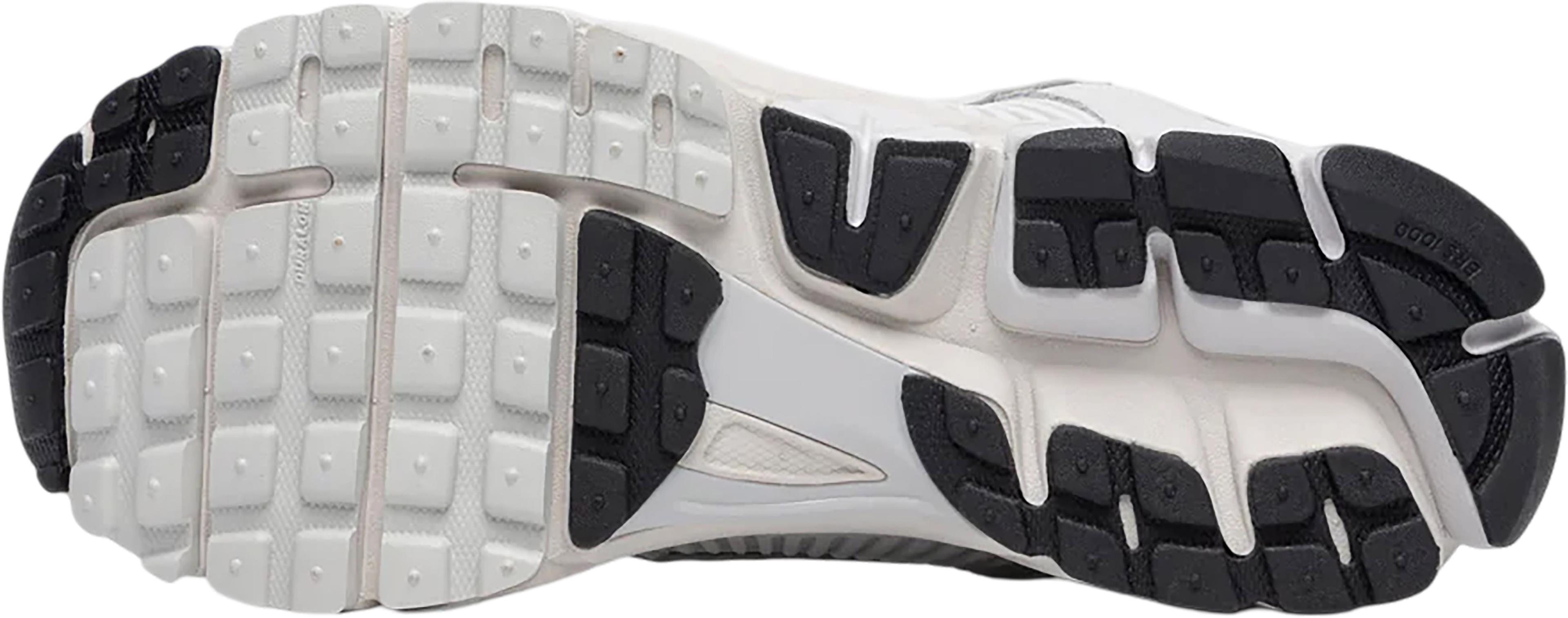 Product image for Souliers Zoom Vomero 5 - Homme