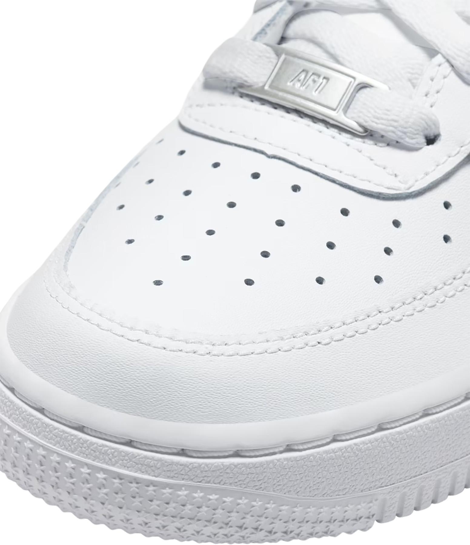 Product gallery image number 3 for product Air Force 1 LE Shoes - Big Kids