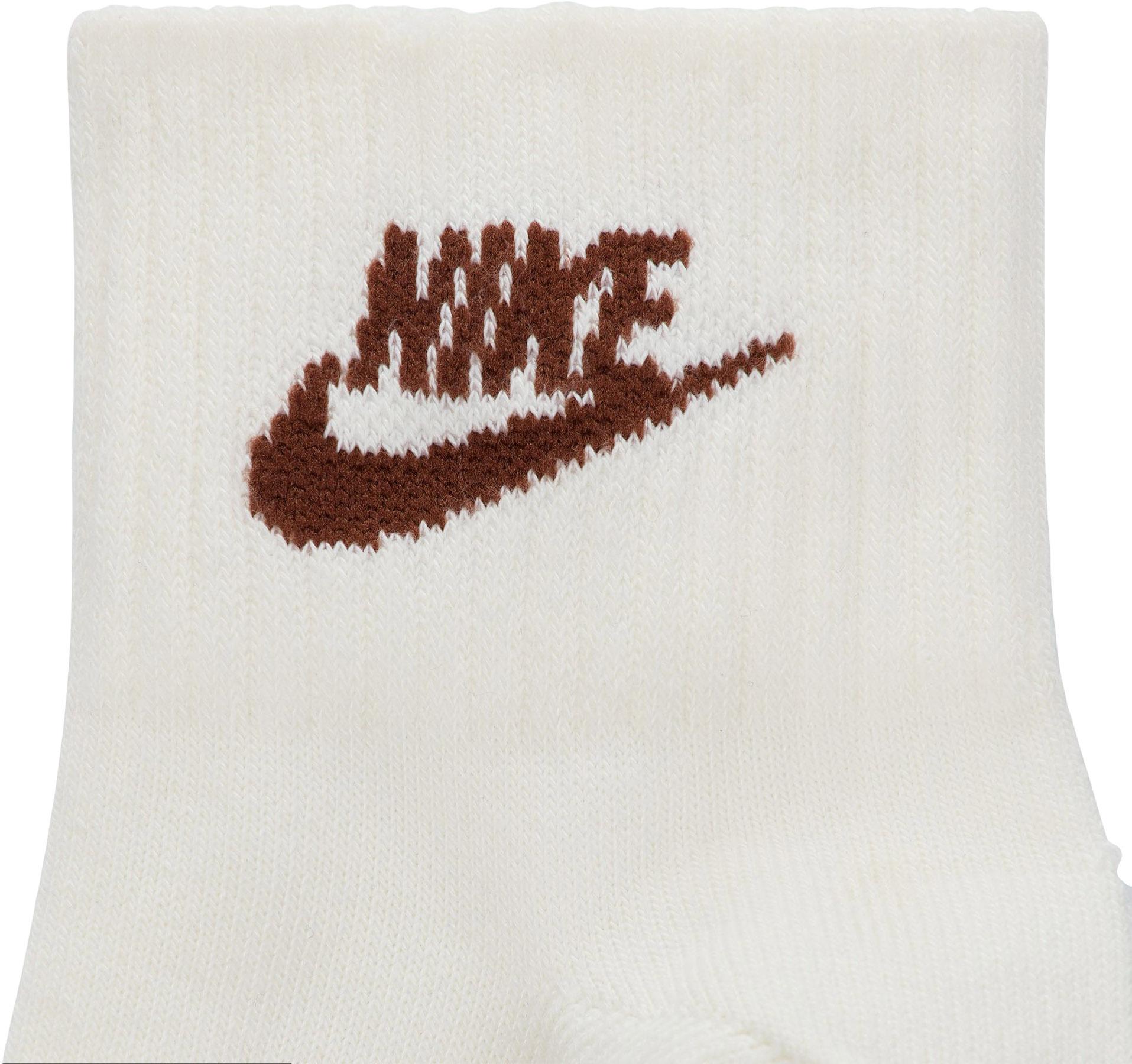 Product gallery image number 3 for product Everyday Essential 3 Pack Ankle Socks - Unisex