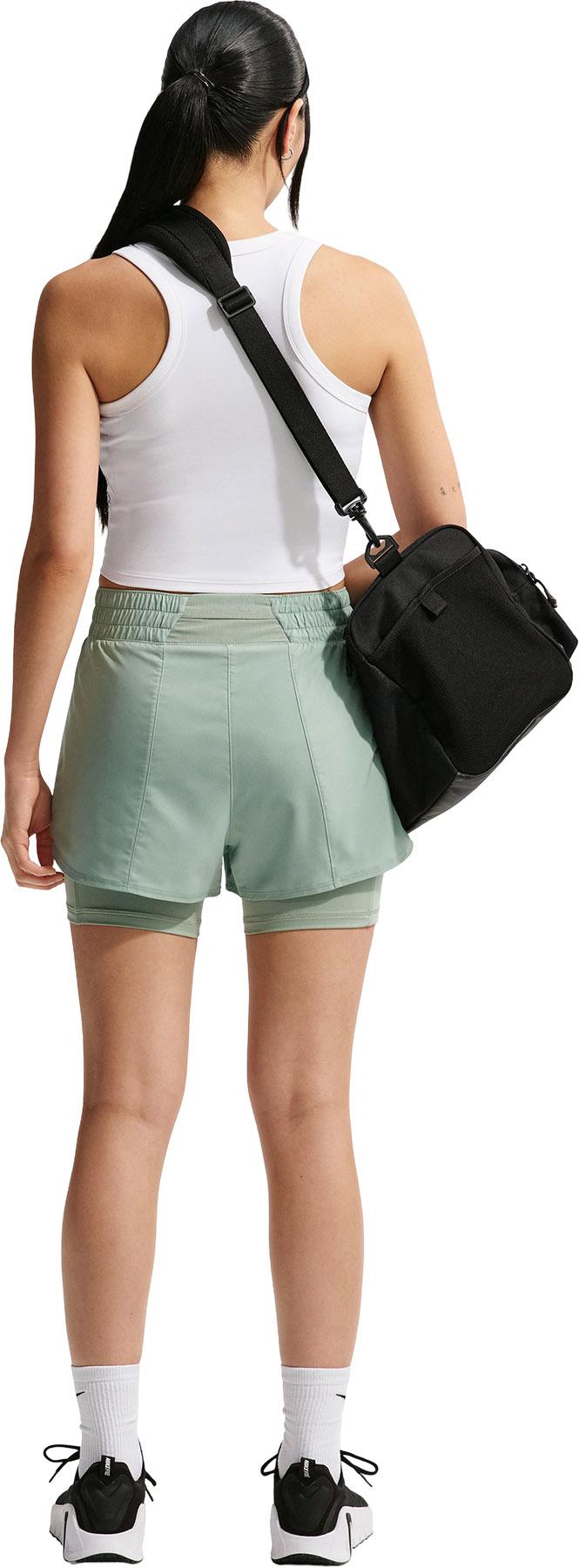 Numéro de l'image de la galerie de produits 2 pour le produit Short 2-en-1 taille haute One Dri-FIT 3" - Femme