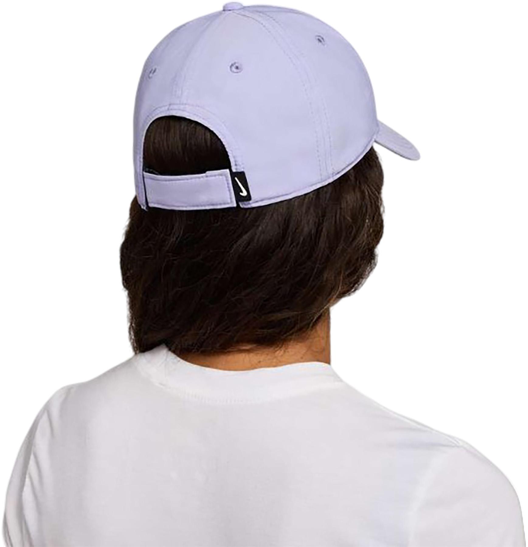 Numéro de l'image de la galerie de produits 2 pour le produit Casquette structurée Swoosh Nike Dri-FIT Club
