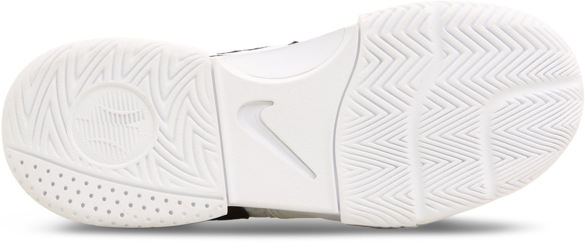 Product gallery image number 2 for product Souliers de tennis NikeCourt Lite 4 - Femme