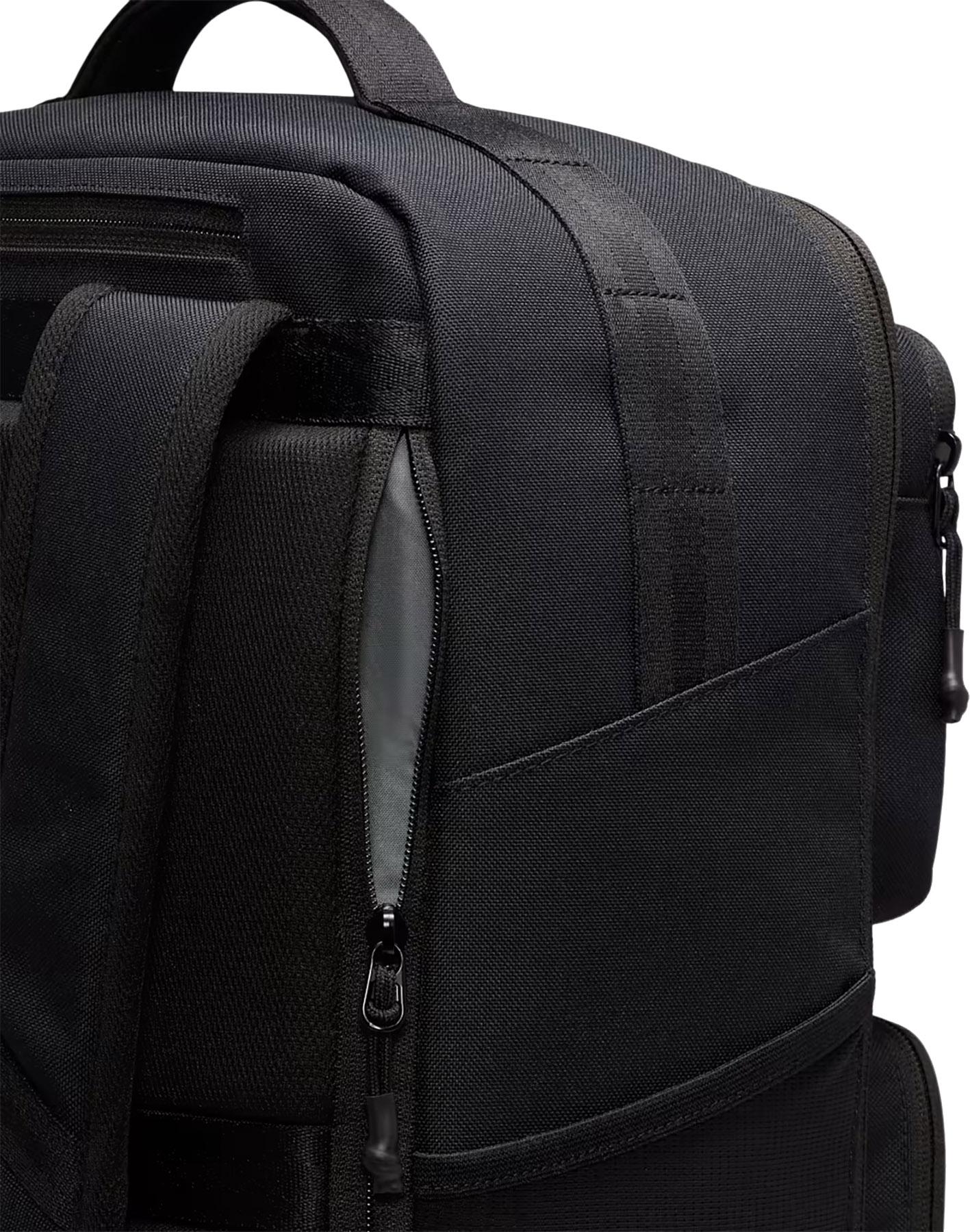 Numéro de l'image de la galerie de produits 8 pour le produit Sac à dos Utility Speed (27 L)