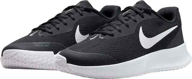 black and gray nike tennis shoes