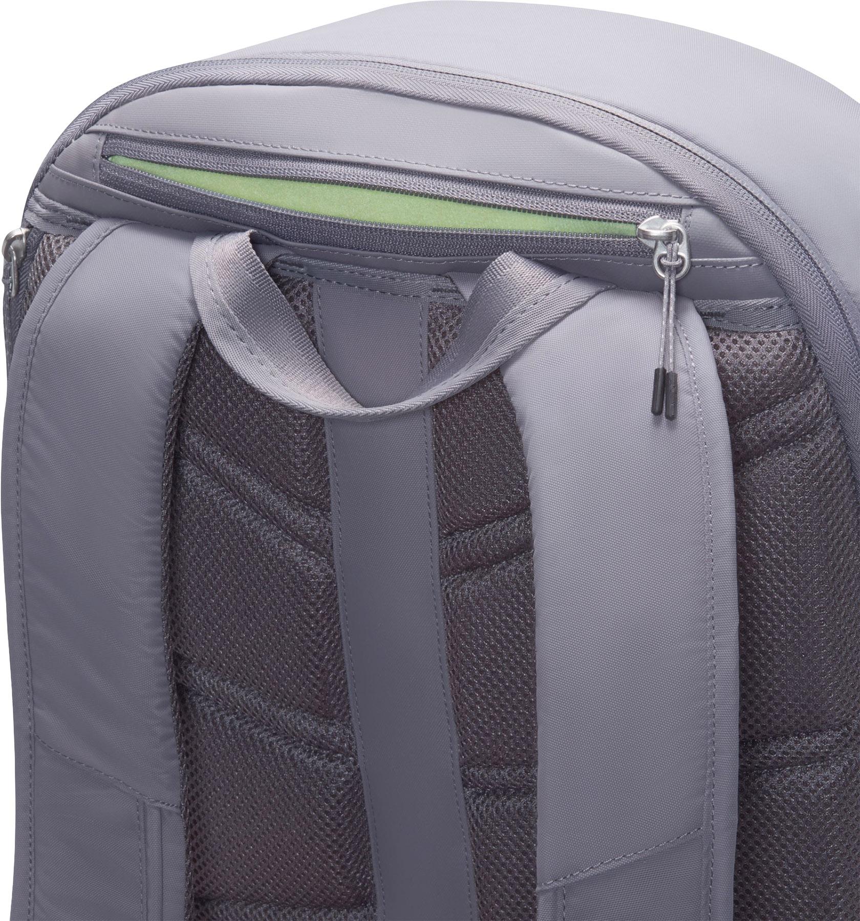 Product gallery image number 2 for product Sportswear Commute Backpack 25L