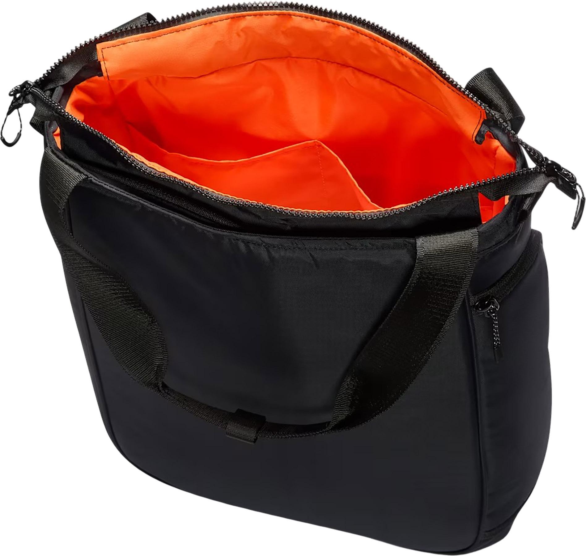 Product gallery image number 6 for product Sportswear Commute Tote Bag 20L