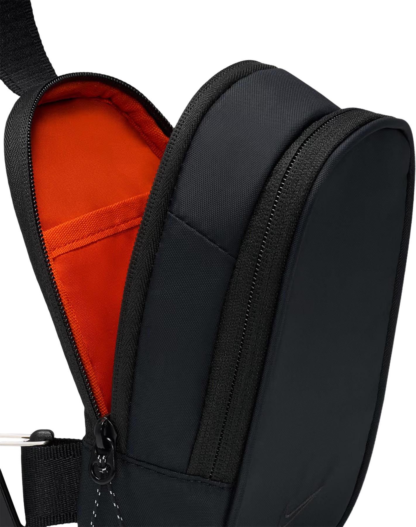 Product gallery image number 3 for product Sportswear Commute Crossbody Bag 1L