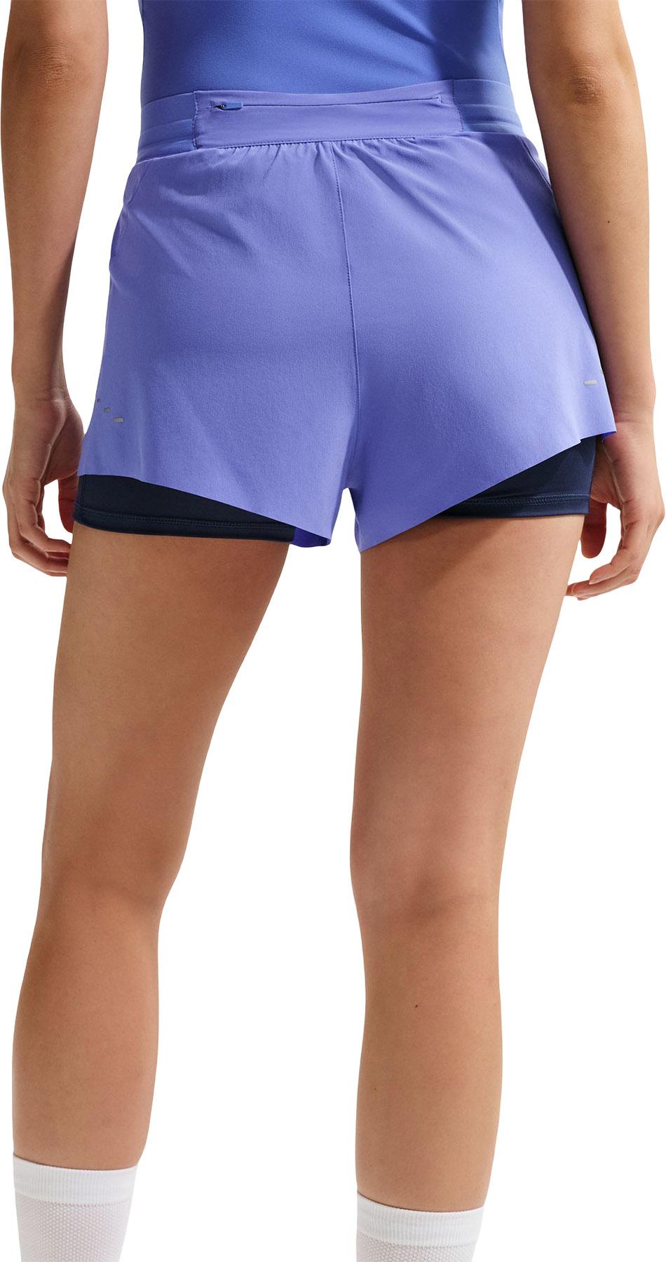 Product gallery image number 2 for product Short de course 2-en-1 à taille mi-haute Swift Dri-FIT - Femme