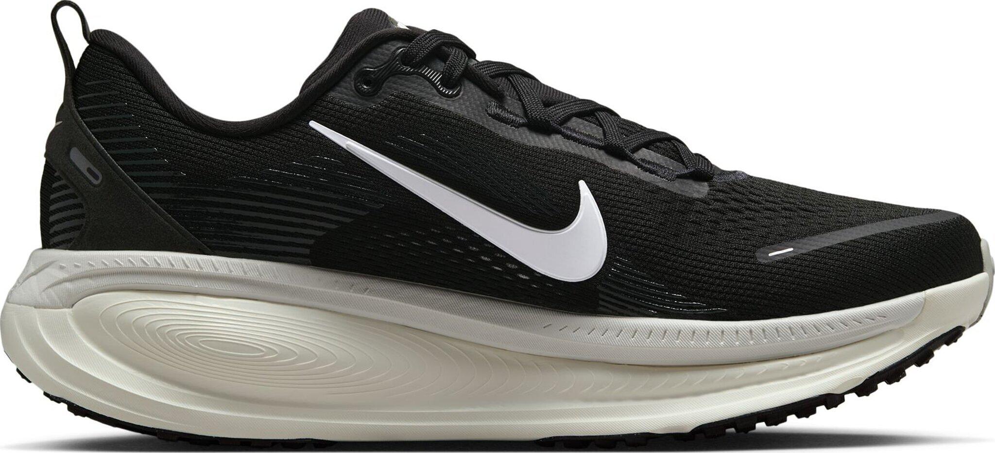 Product gallery image number 6 for product Vomero 18 Road Running Shoes - Men's