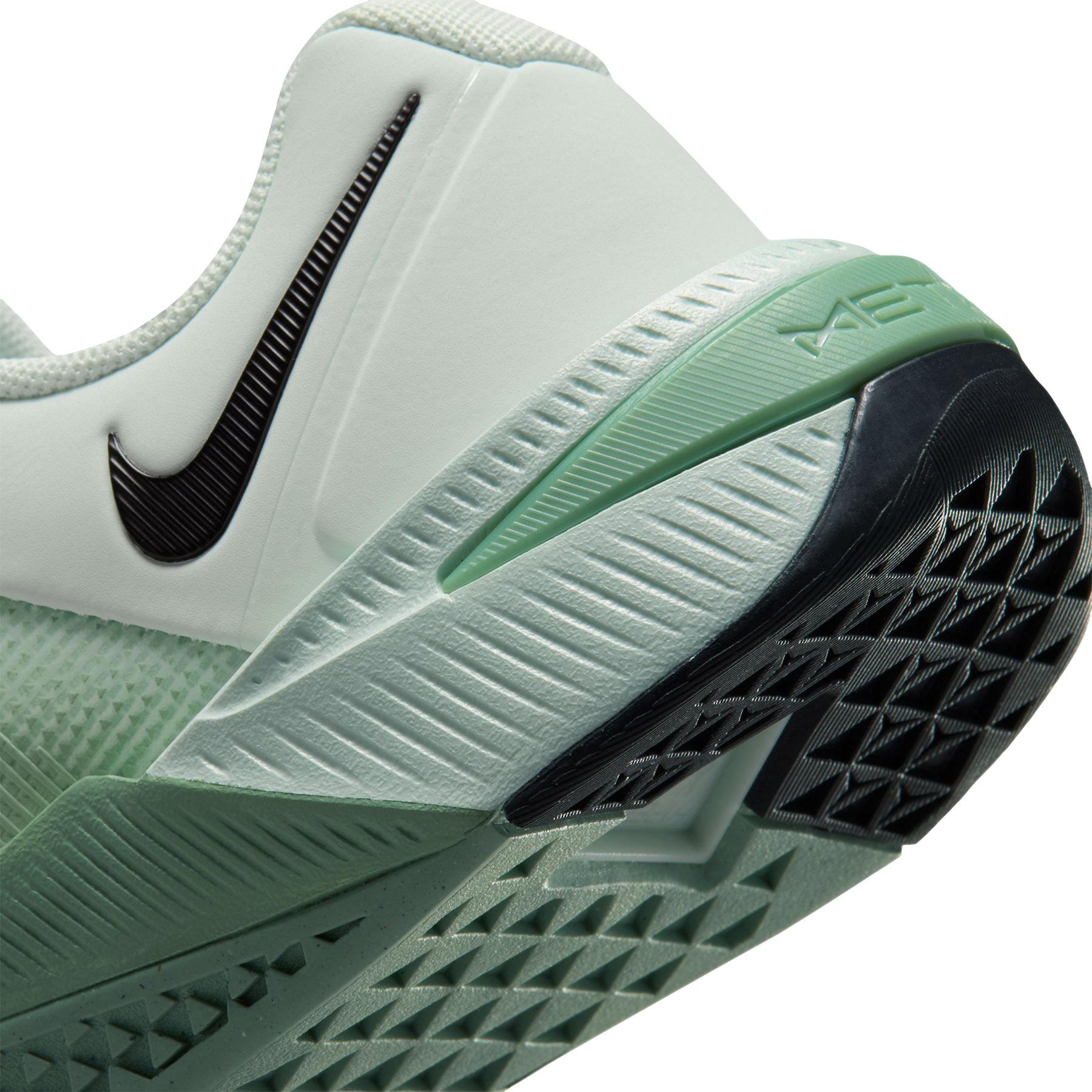 Numéro de l'image de la galerie de produits 6 pour le produit Souliers d'entraînement Metcon 10 - Femme