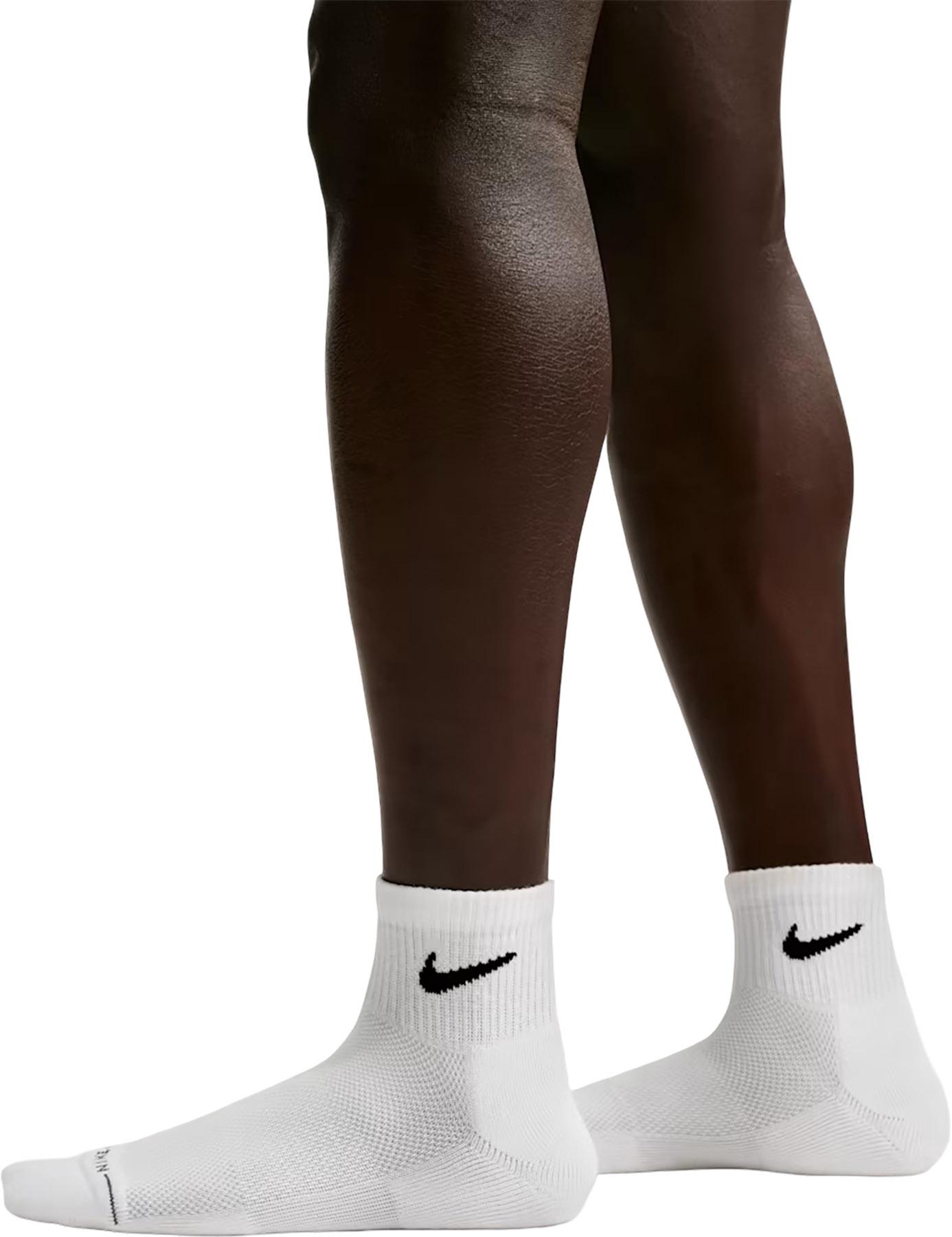 Numéro de l'image de la galerie de produits 4 pour le produit Chaussettes à la cheville paquet de 6 Everyday Elevated - Unisexe