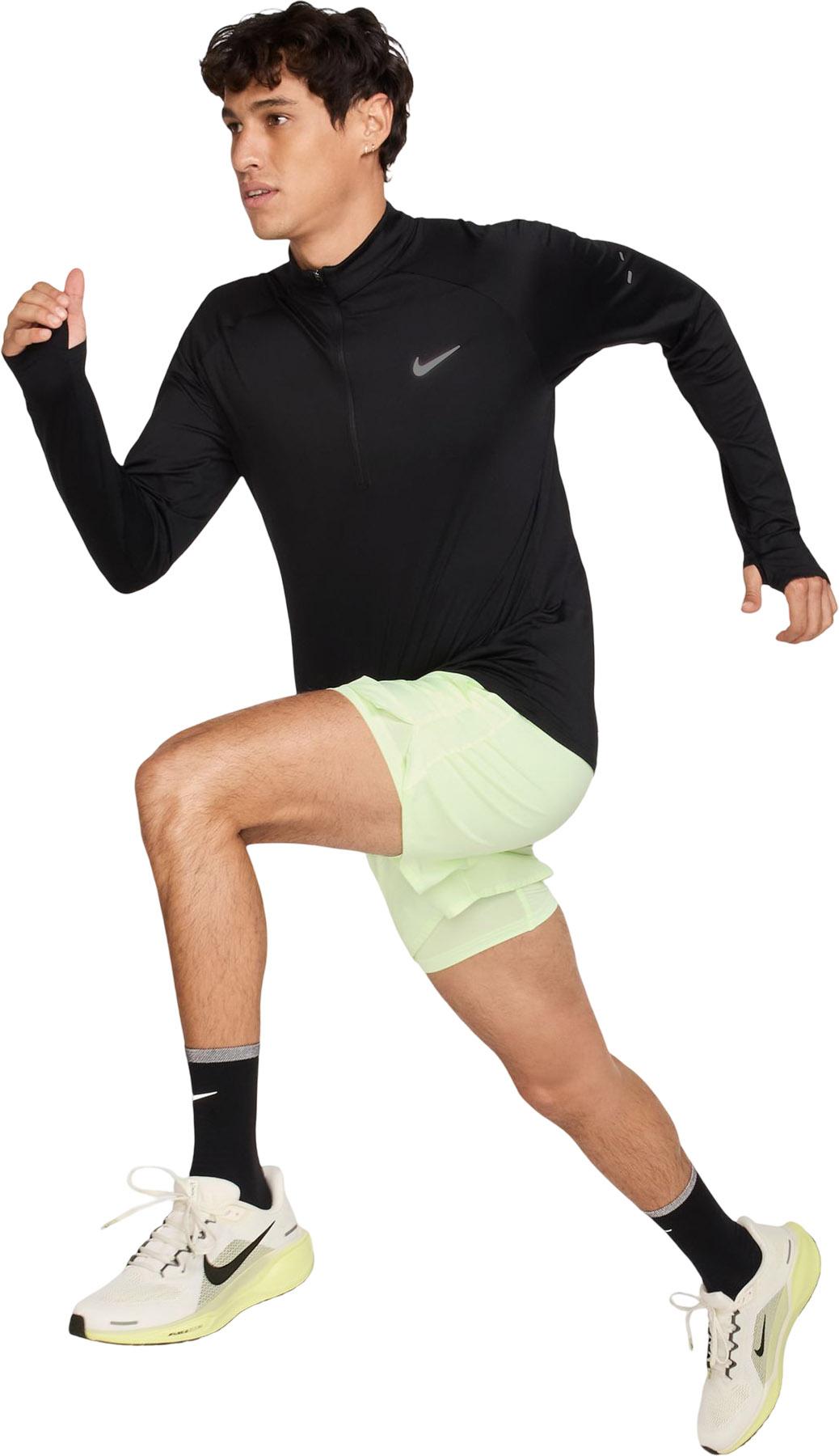 Numéro de l'image de la galerie de produits 4 pour le produit Haut de course à glissière 1/4 Stride Dri-FIT - Homme