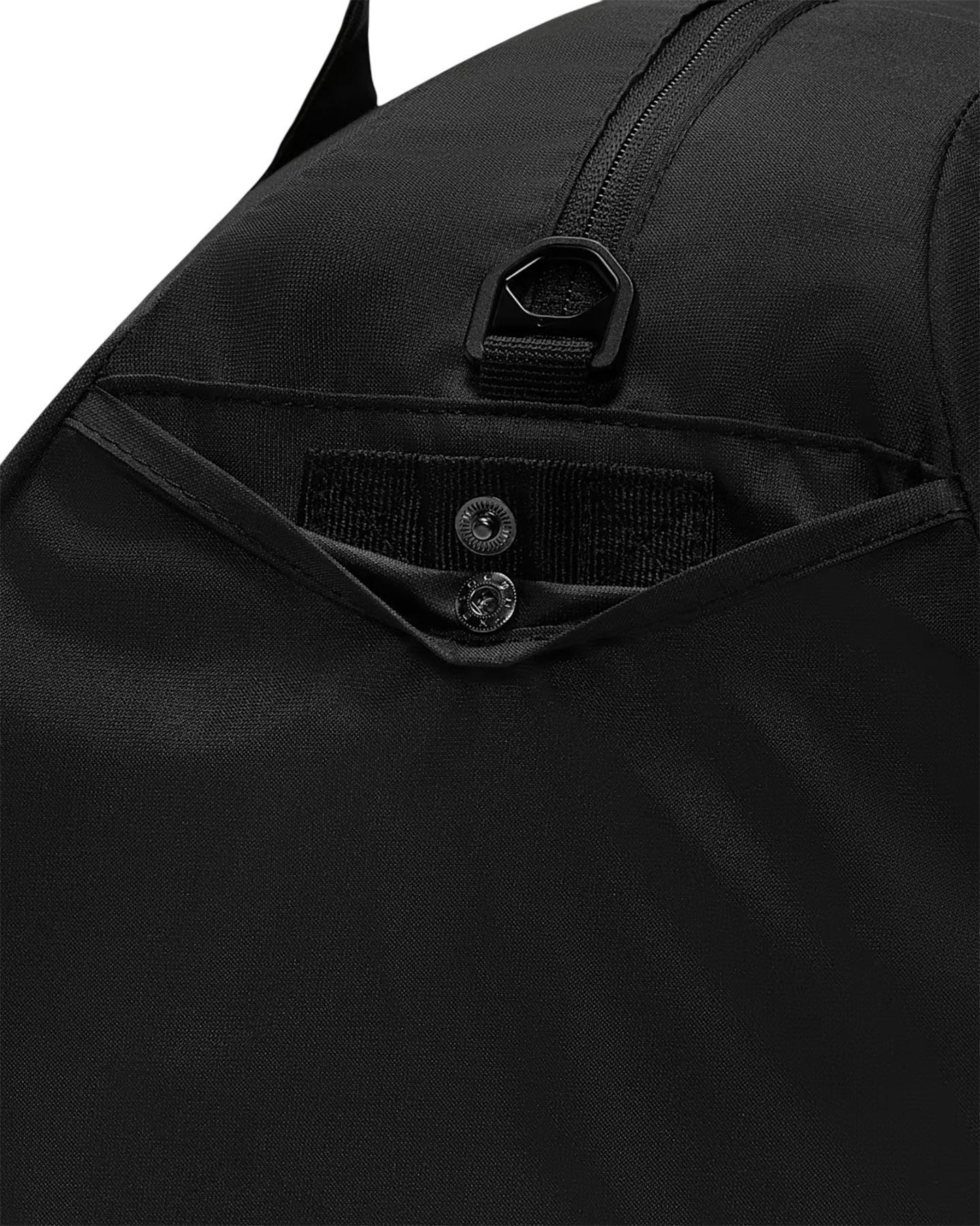 Numéro de l'image de la galerie de produits 7 pour le produit Sac de sport d’entraînement 24L