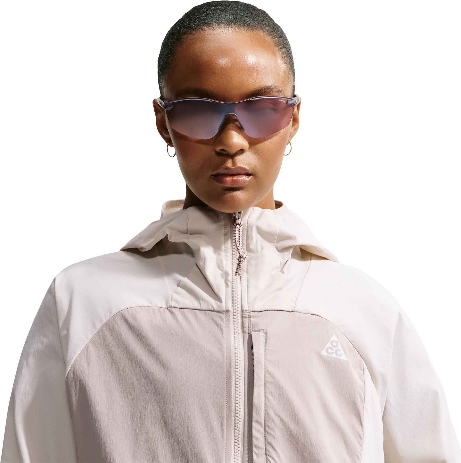 Numéro de l'image de la galerie de produits 3 pour le produit Manteau de protection UV ACG Five Towers - Femme