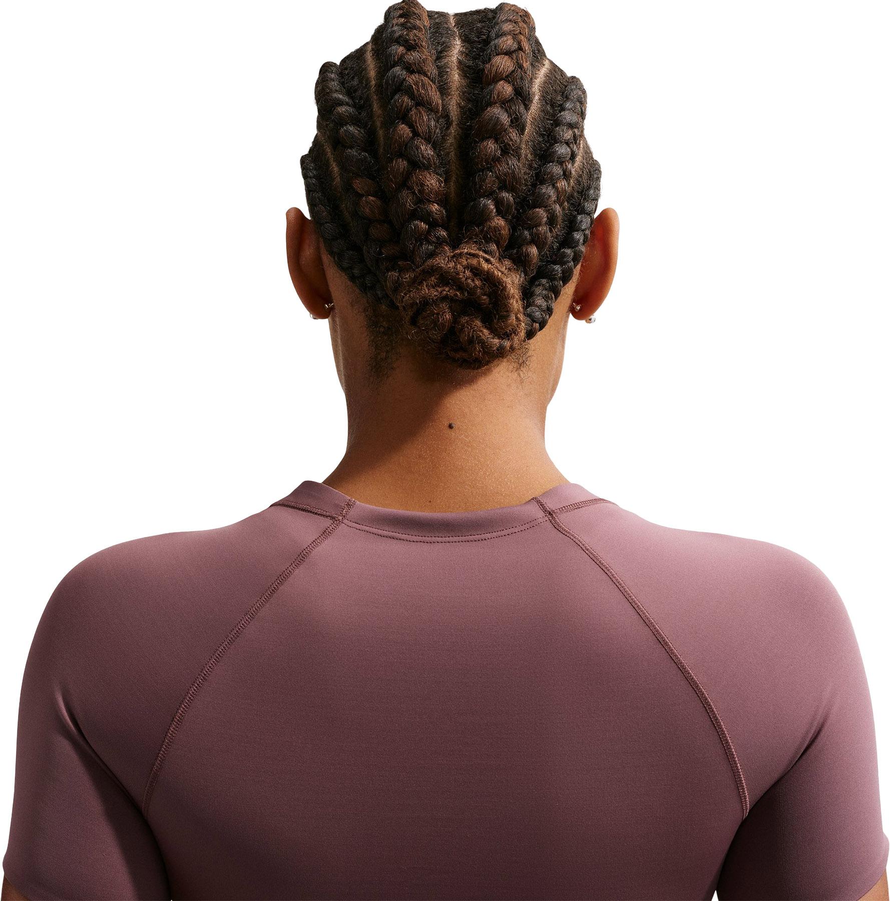 Product gallery image number 4 for product Haut à manches courtes Universa Dri-FIT - Femme 