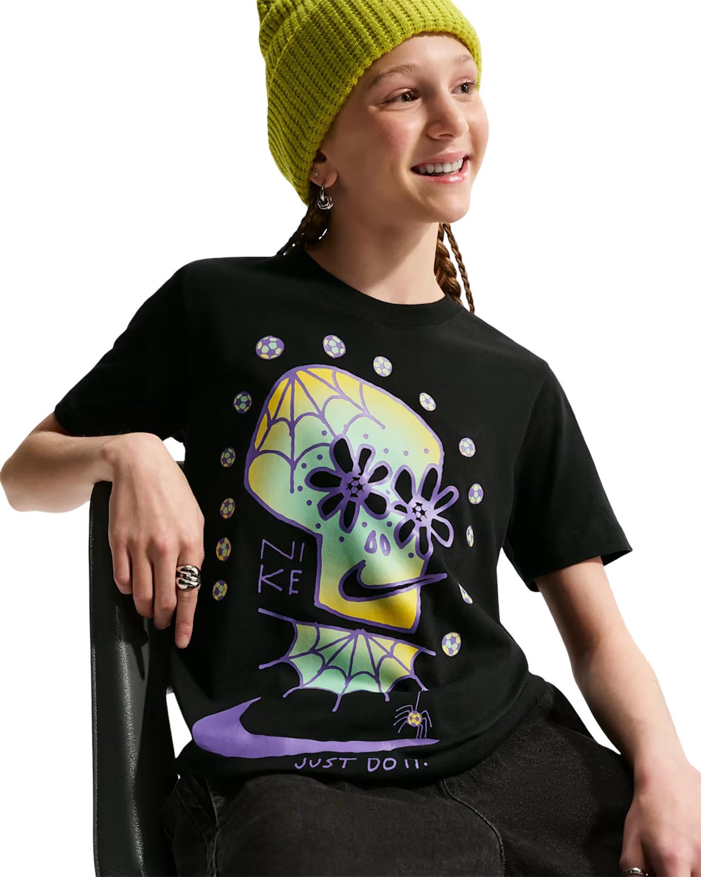 Product gallery image number 2 for product Nike Sportswear T-Shirt - Big Kids