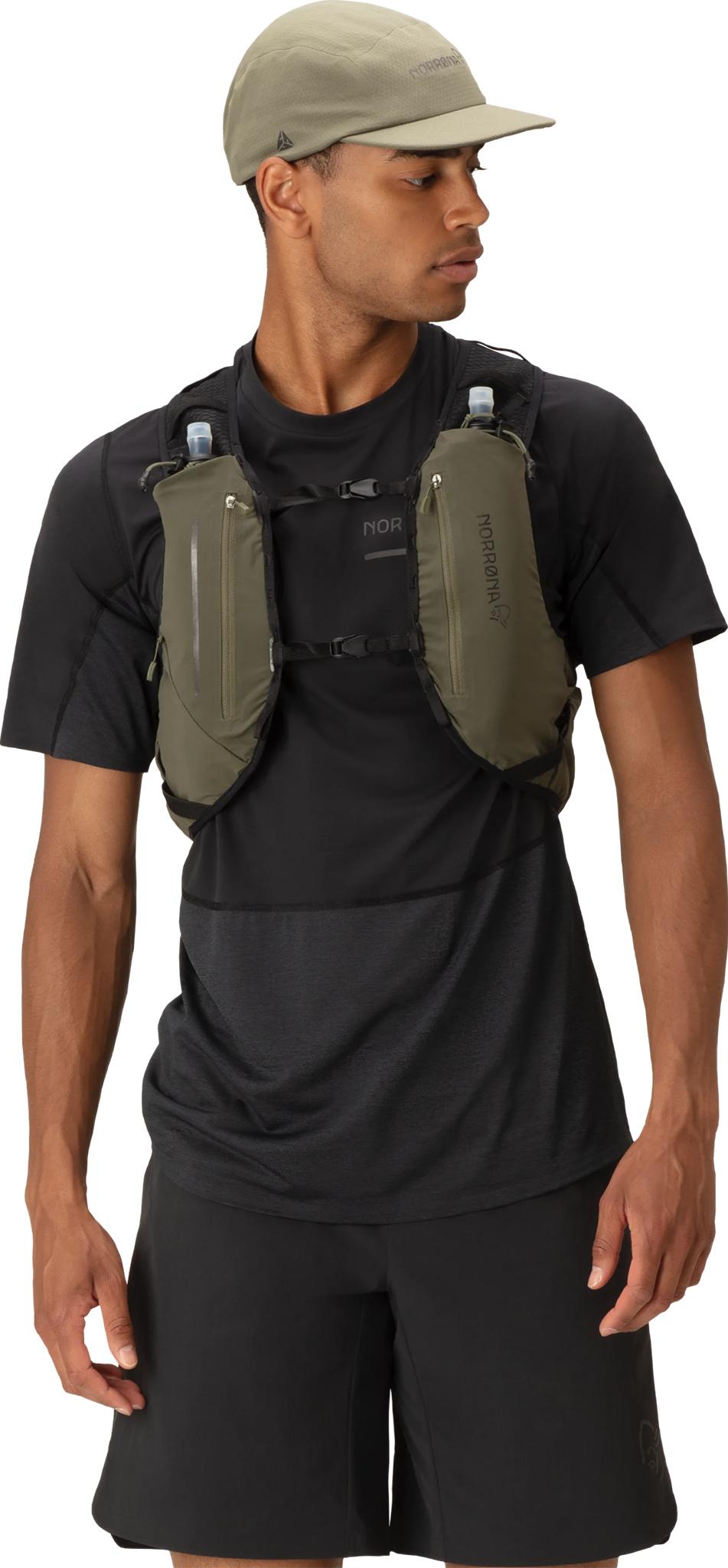 Product gallery image number 3 for product Senja Econyl70 Vest Pack 7L - Unisex
