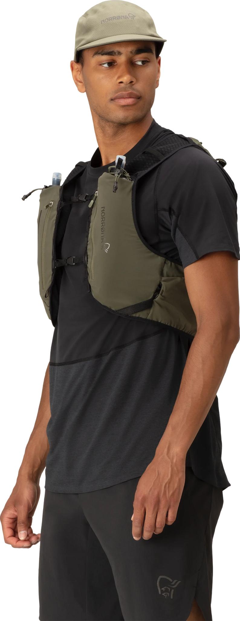 Product gallery image number 5 for product Senja Econyl70 Vest Pack 7L - Unisex