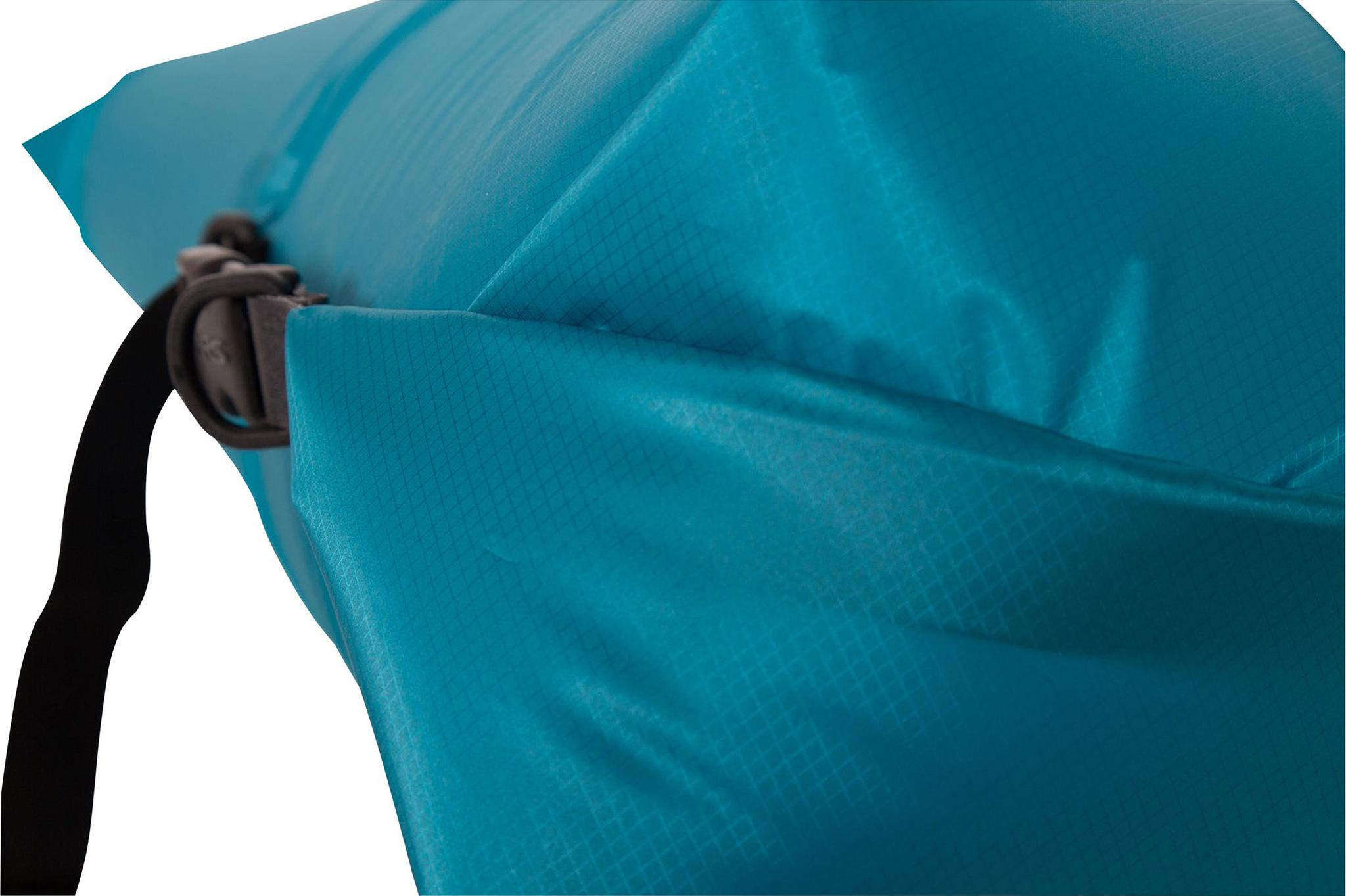 Product gallery image number 3 for product Sac flottant HydroLock Kayak Stow
