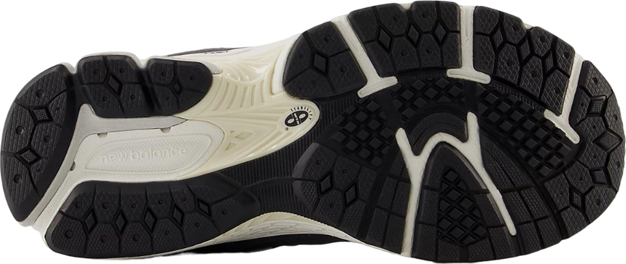 Numéro de l'image de la galerie de produits 2 pour le produit Souliers de sport 2002 - Jeune