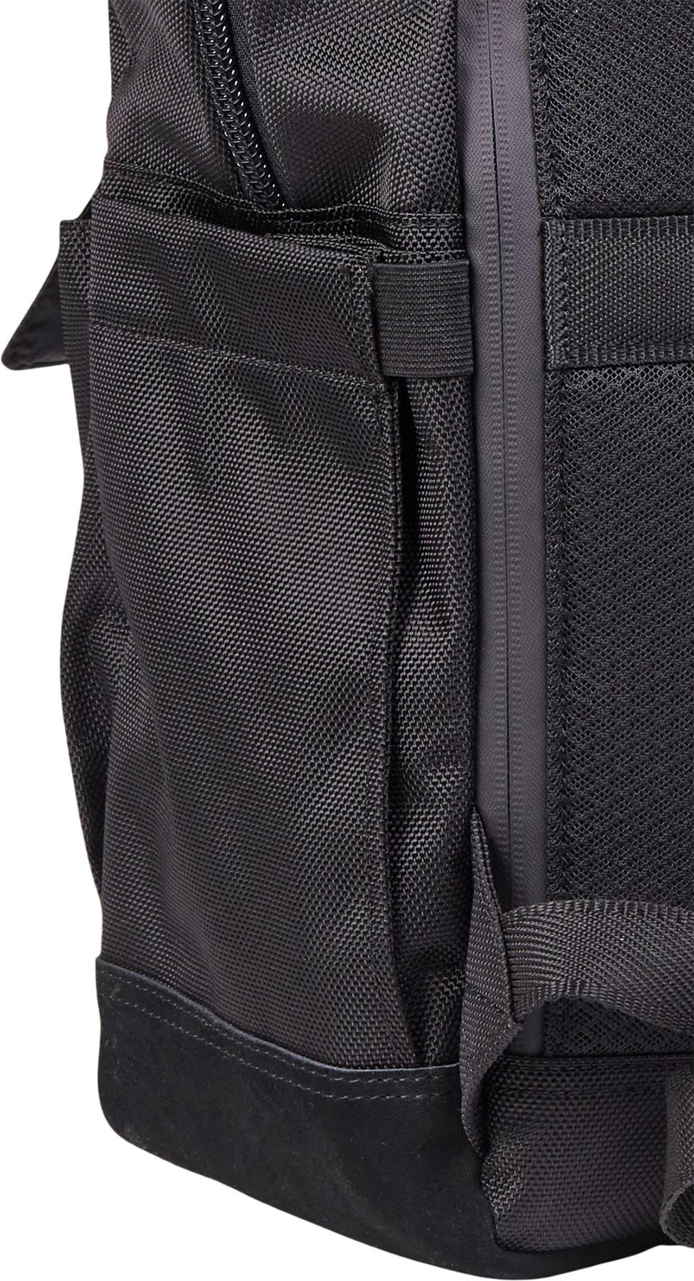Numéro de l'image de la galerie de produits 4 pour le produit Sac à dos Legacy Icon Flap - Unisexe