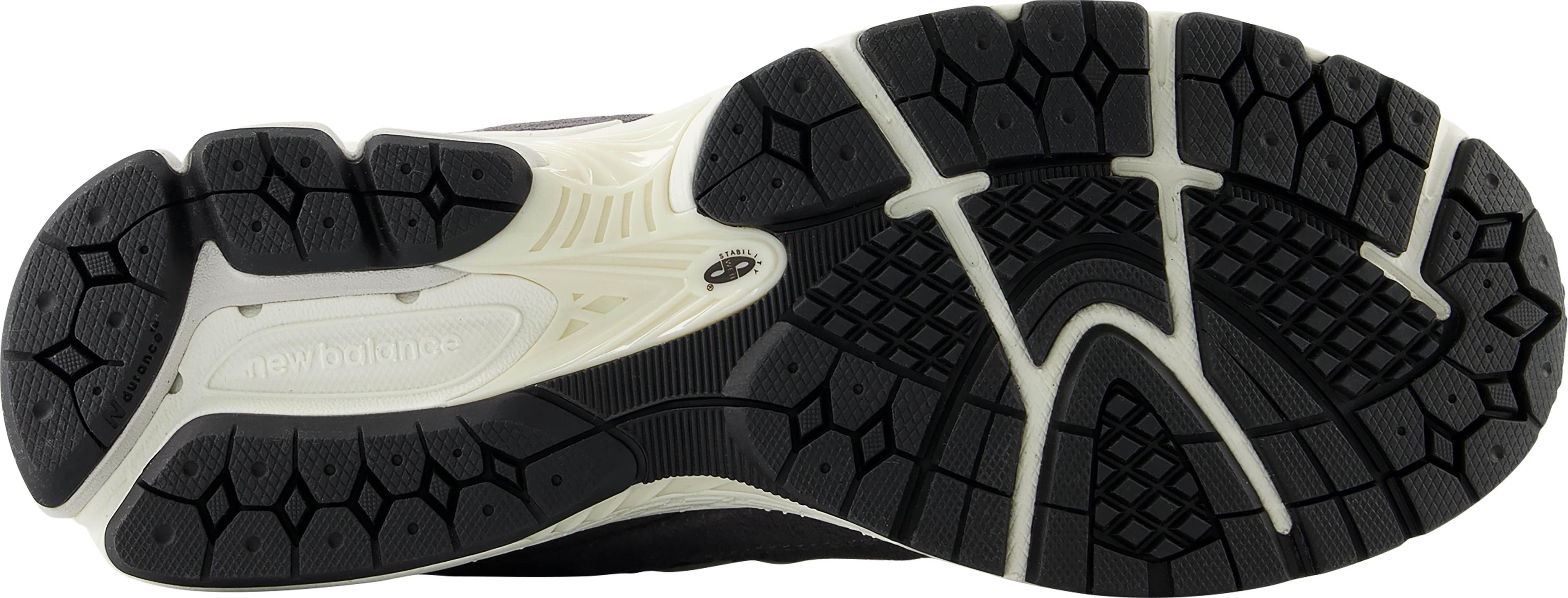 Product gallery image number 2 for product 2002R Training Shoes - Unisex