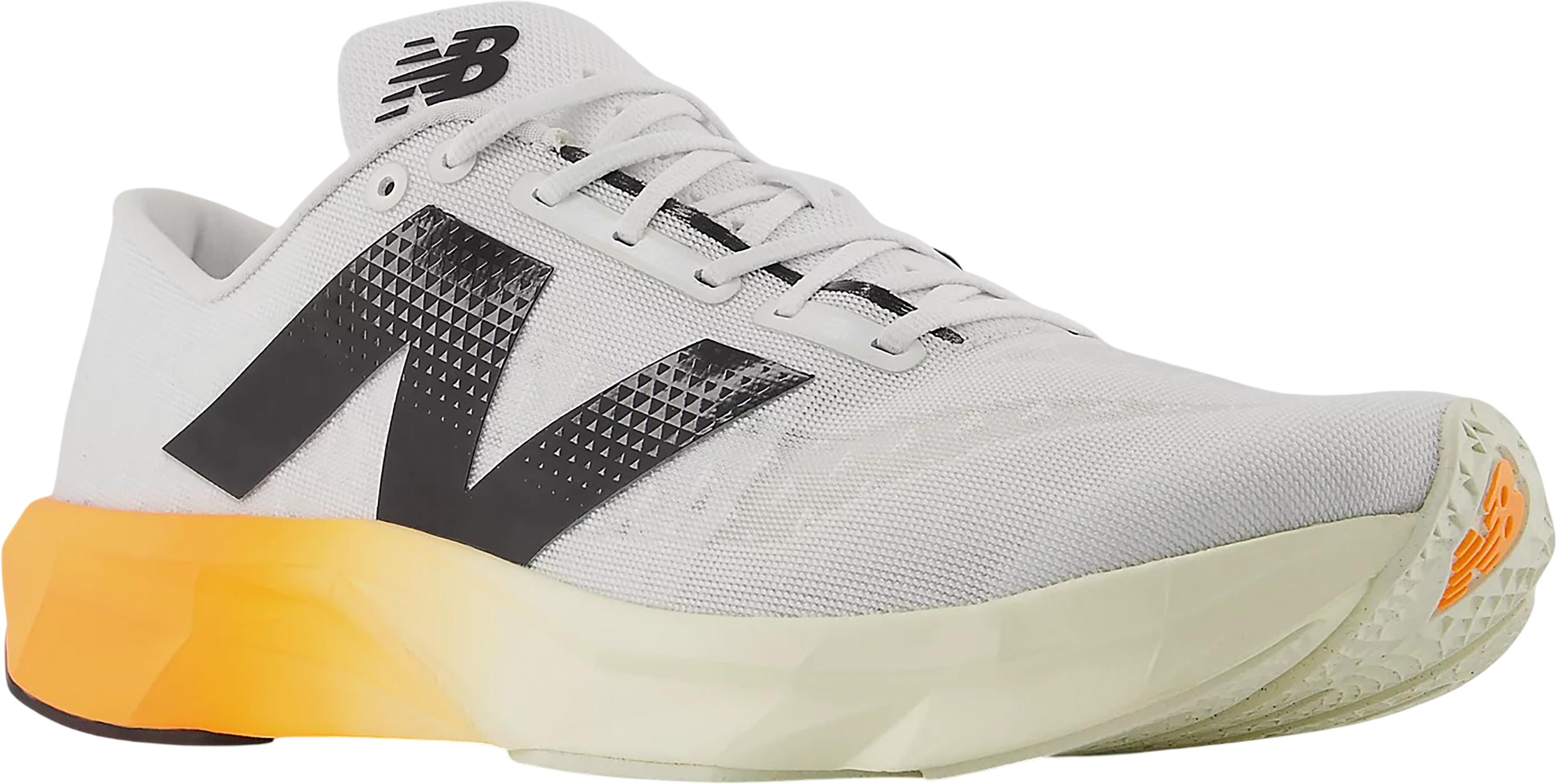 Numéro de l'image de la galerie de produits 4 pour le produit Souliers de course FuelCell Pvlse v1 - Homme