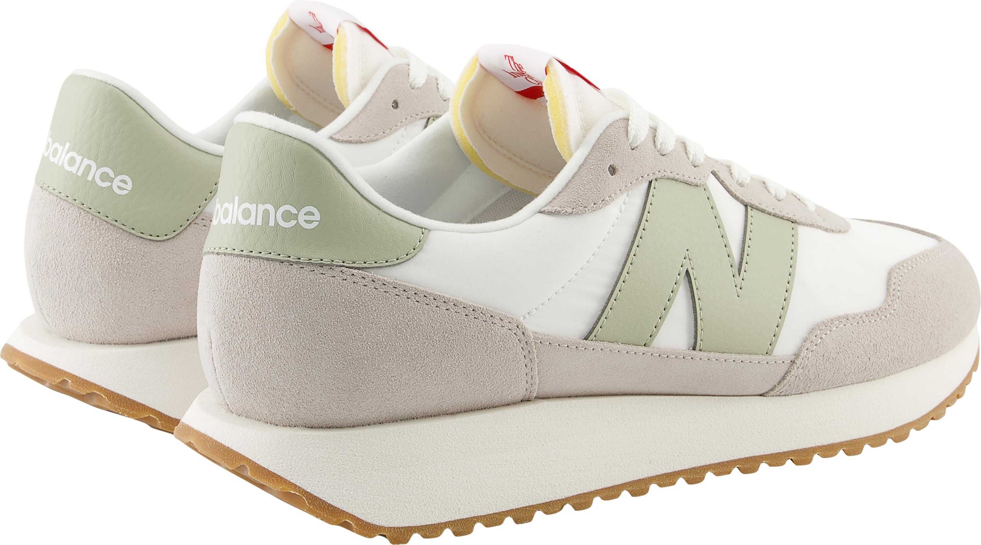 Product gallery image number 2 for product 237 Shoes - Men's
