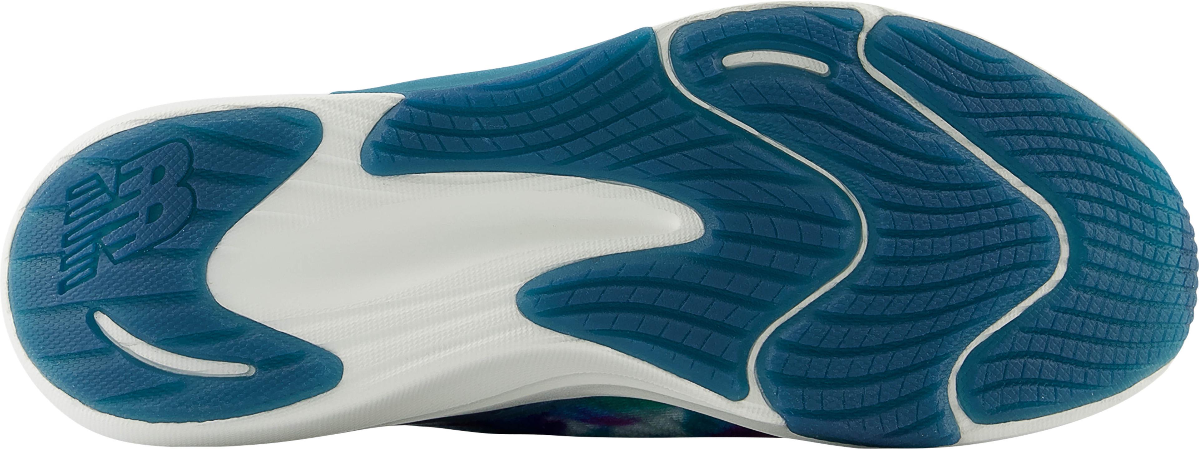 Product gallery image number 2 for product DynaSoft Nergize Sport v2 Shoes - Women's