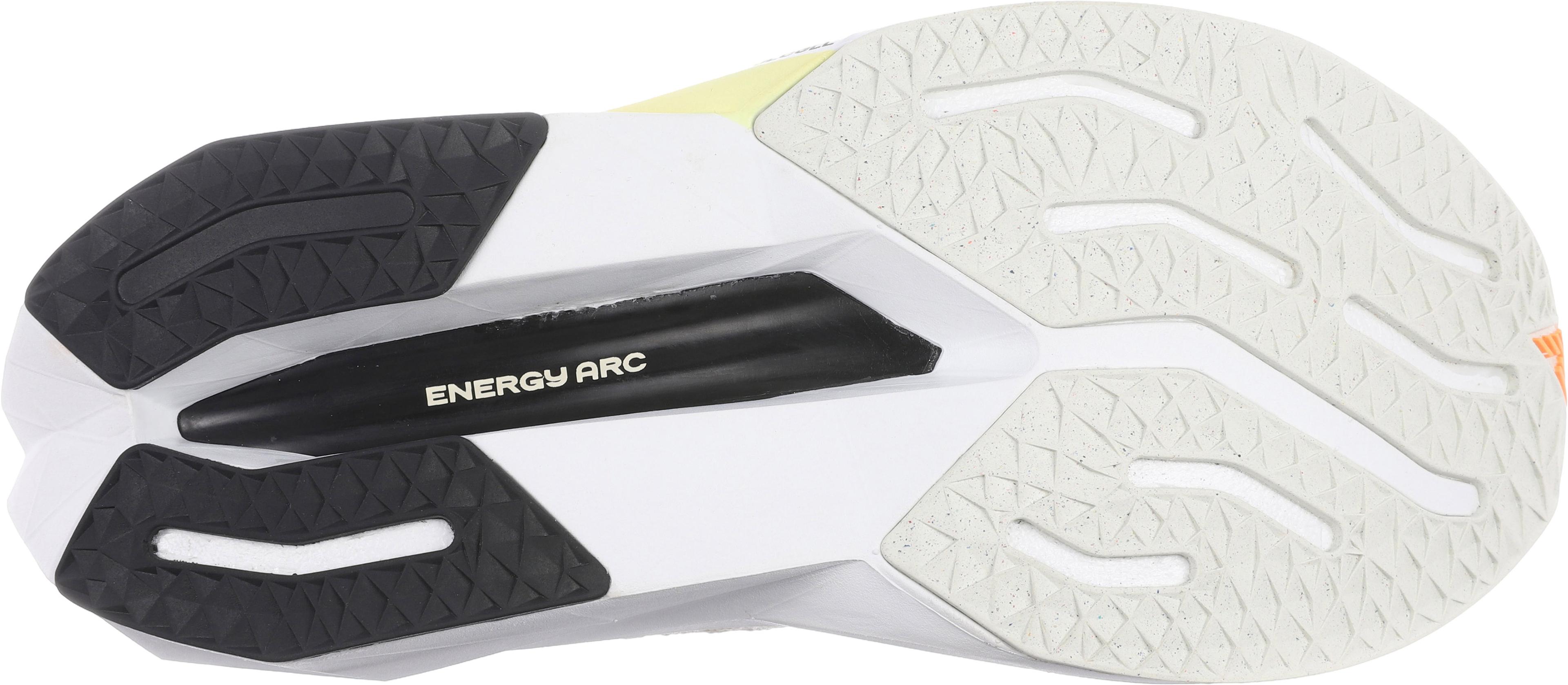 Numéro de l'image de la galerie de produits 2 pour le produit Souliers de course sur route FuelCell SuperComp Trainer v3 - Femme