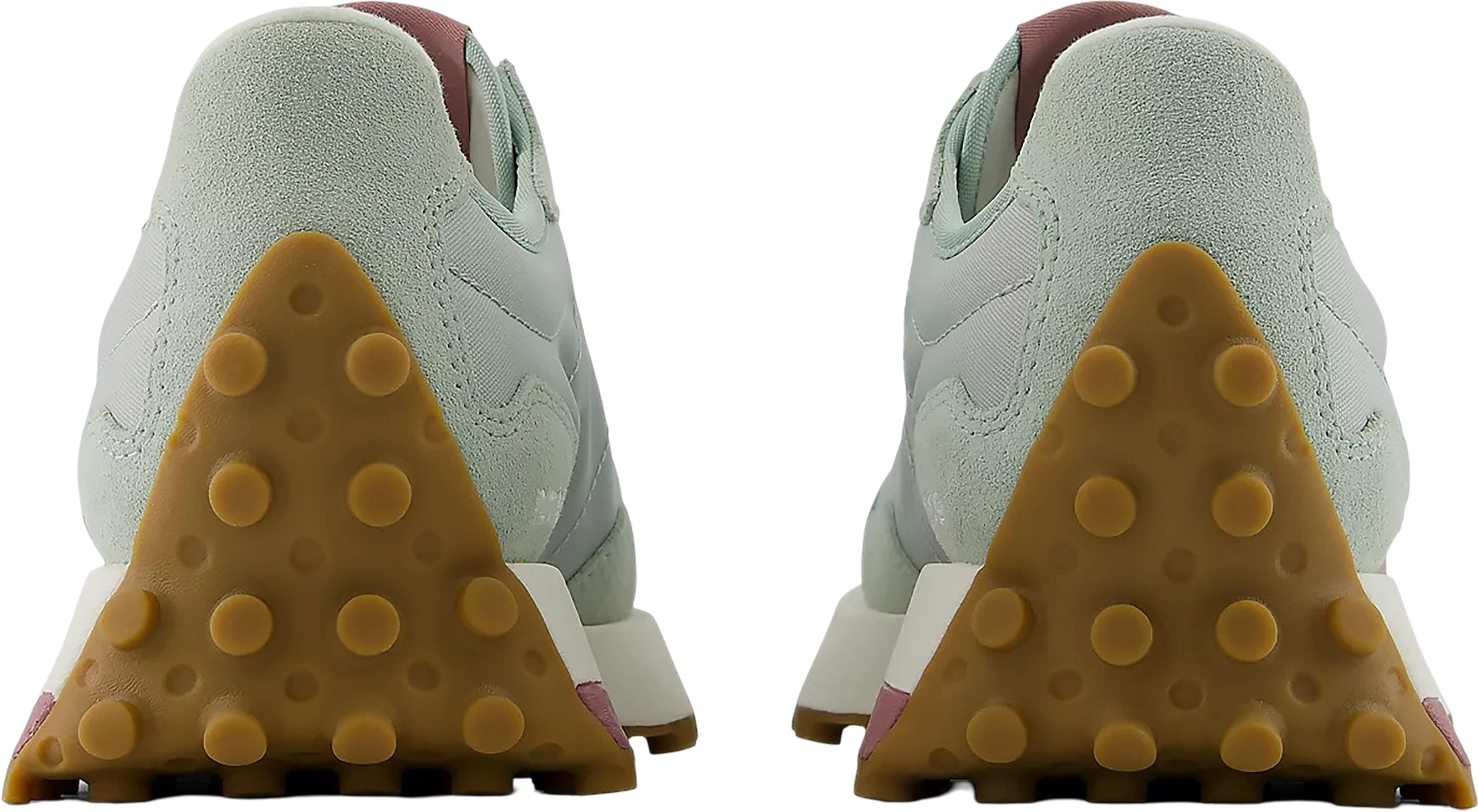 Numéro de l'image de la galerie de produits 2 pour le produit Souliers 327 - Femme