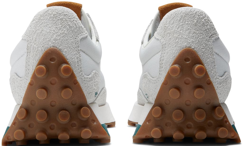 Numéro de l'image de la galerie de produits 2 pour le produit Chaussure 327 - Femme