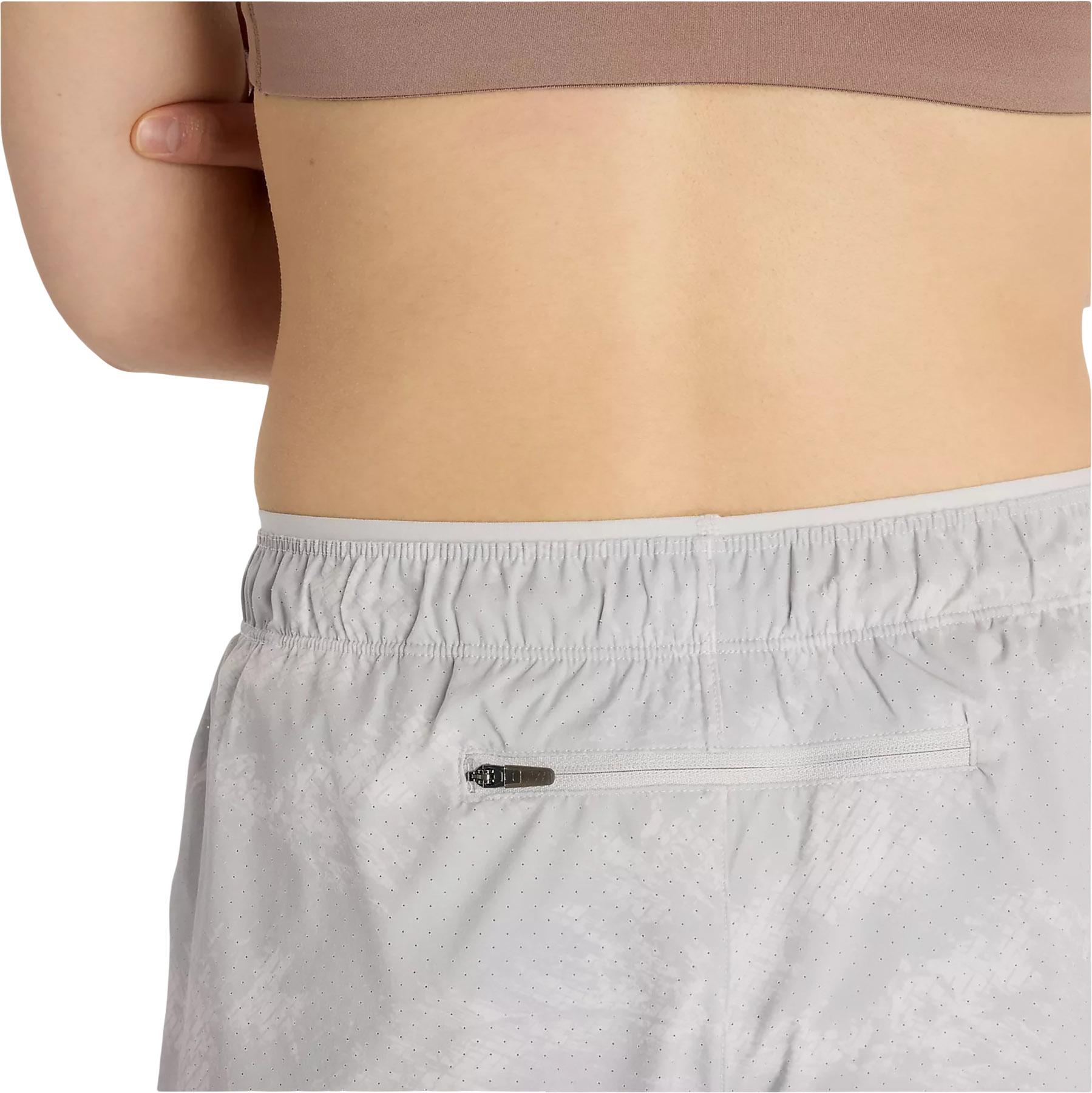 Numéro de l'image de la galerie de produits 2 pour le produit Short imprimé RC 3" - Femme