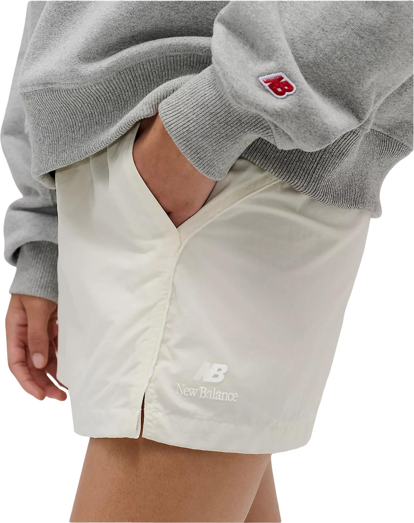 Numéro de l'image de la galerie de produits 5 pour le produit Chandail en molleton à col rond Made in USA - Femme