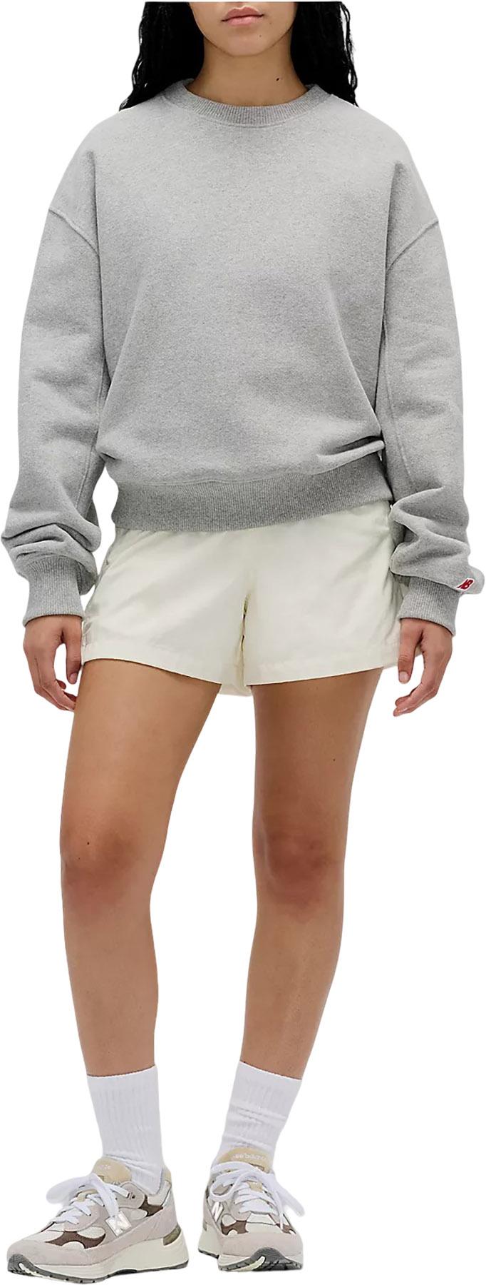 Numéro de l'image de la galerie de produits 1 pour le produit Chandail en molleton à col rond Made in USA - Femme