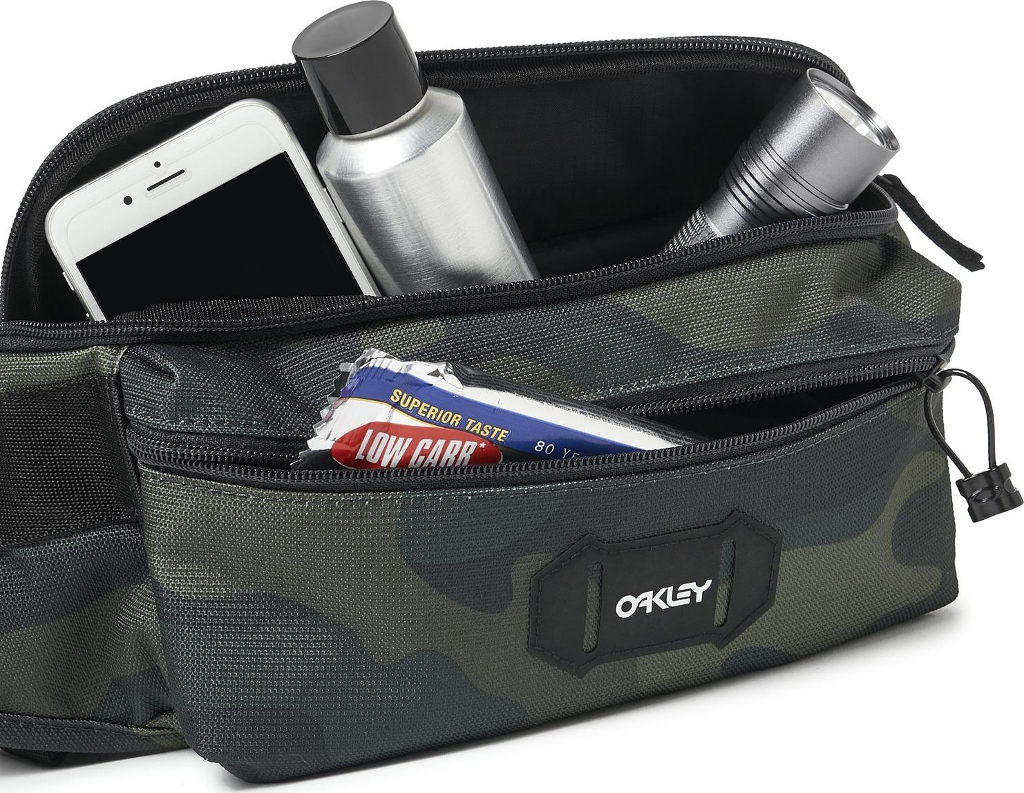 Product gallery image number 2 for product Street Belt Bag