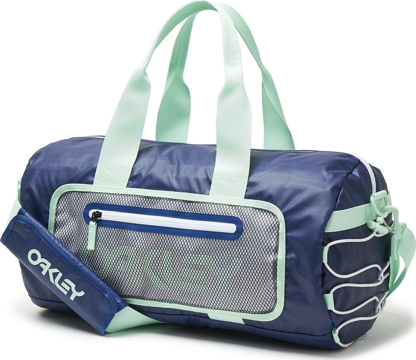 Product gallery image number 4 for product 90's Small 25L Duffle