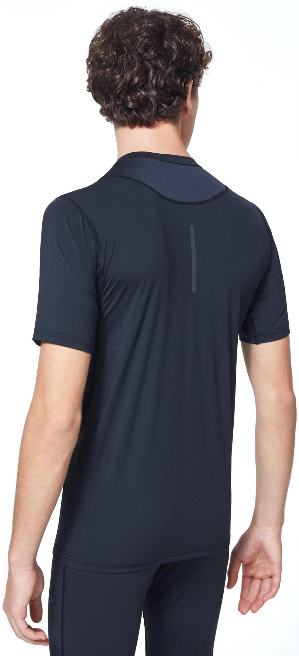 Product gallery image number 3 for product Foundation Baselayer Top - Men's