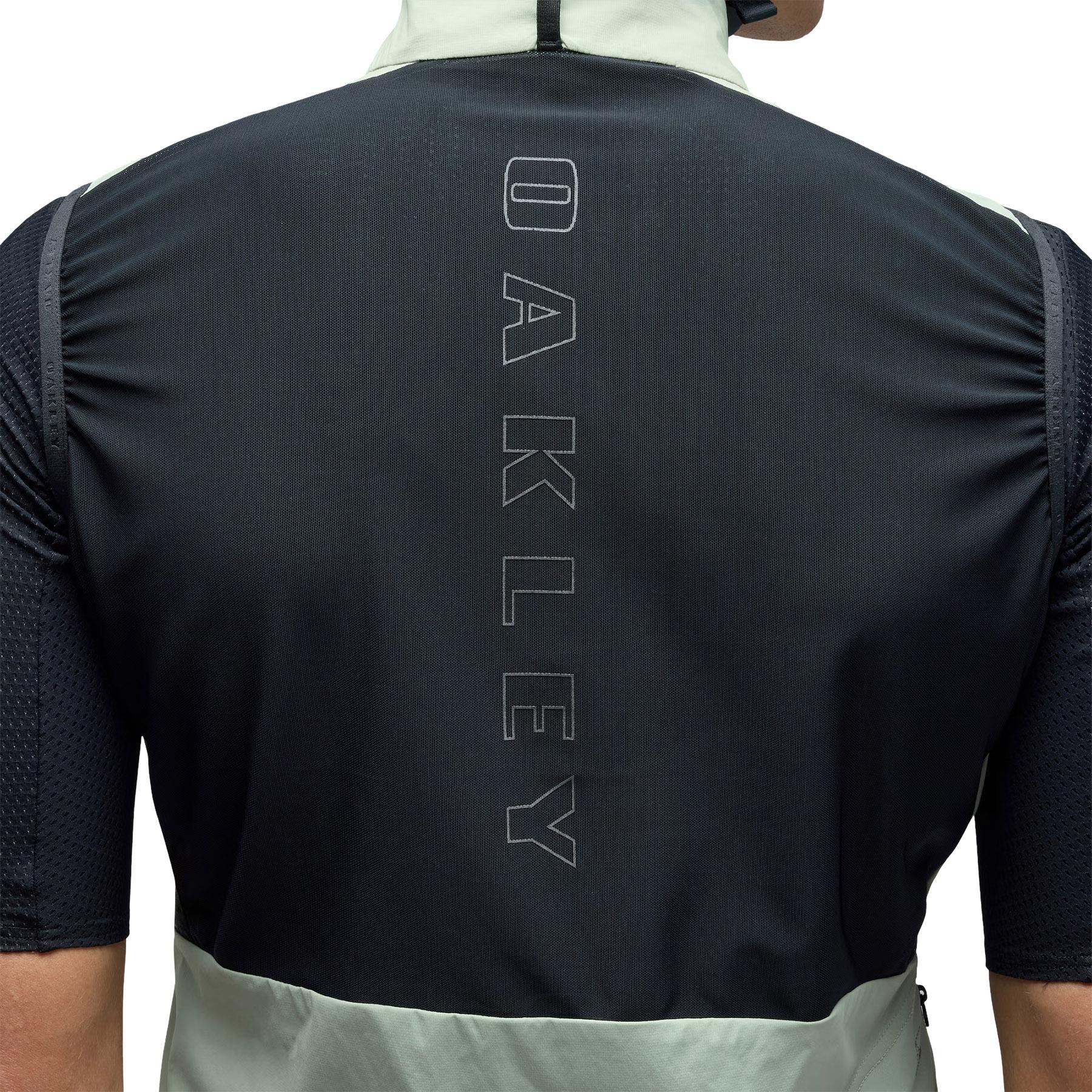 Product gallery image number 4 for product Endurance 2.0 Packable Wind Vest - Men's