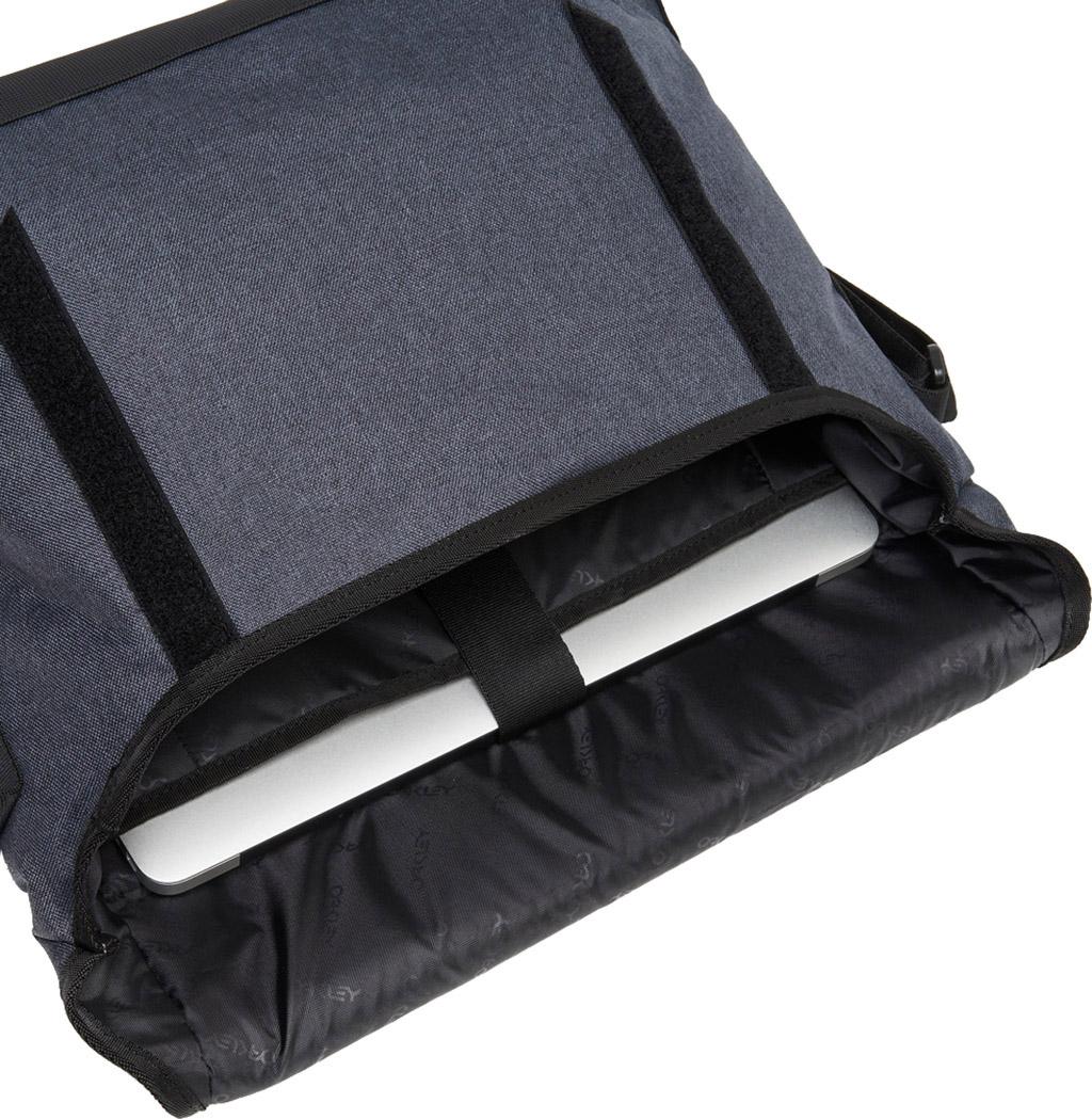 Product gallery image number 3 for product Transit Messenger Bag