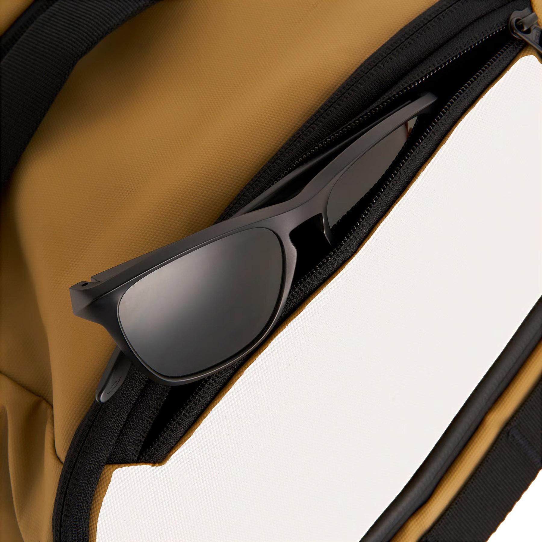 Product gallery image number 2 for product Rover Convertible Bag 40L - Men's