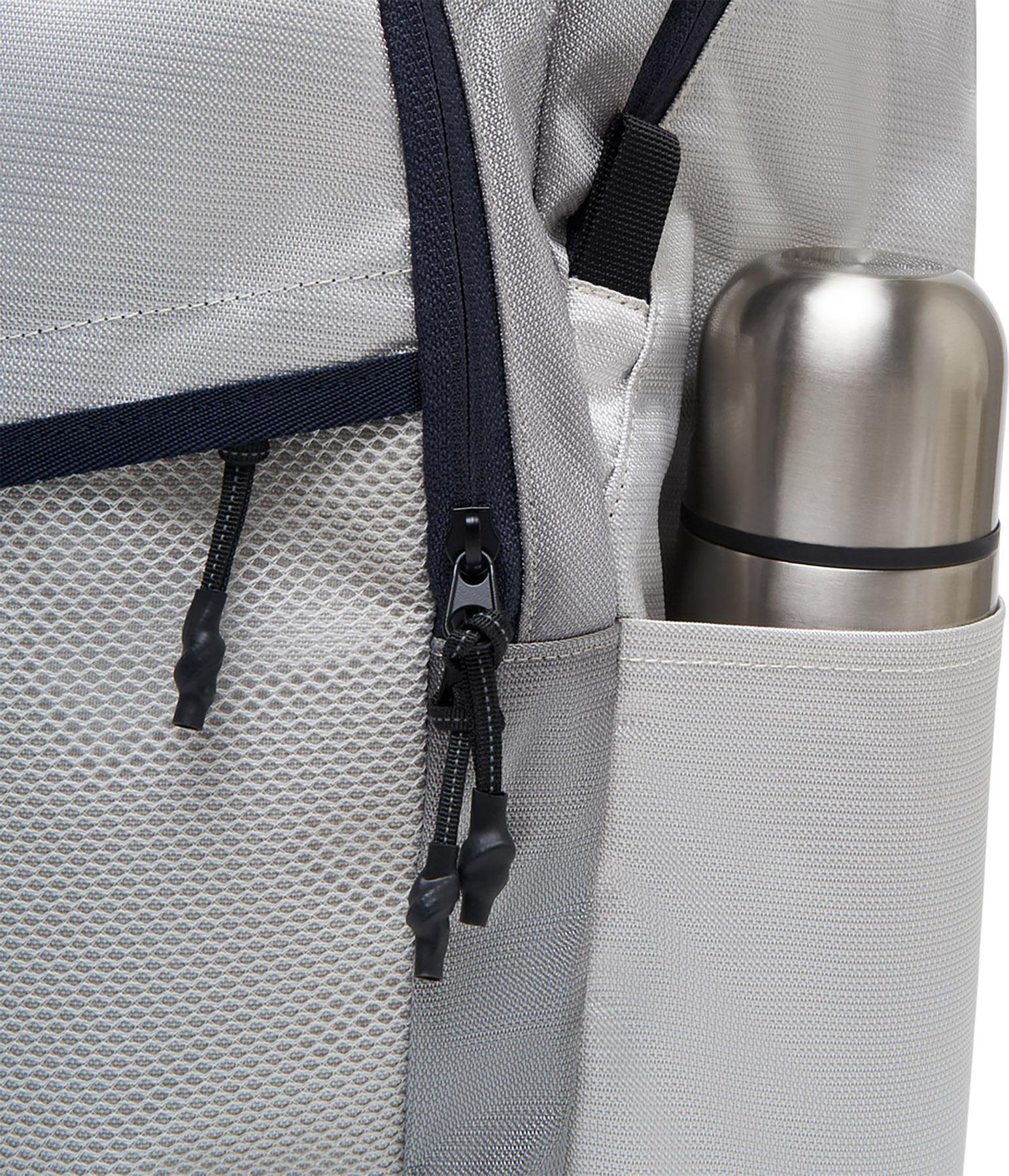 Product gallery image number 3 for product Essential 9.0 Daypack 28L